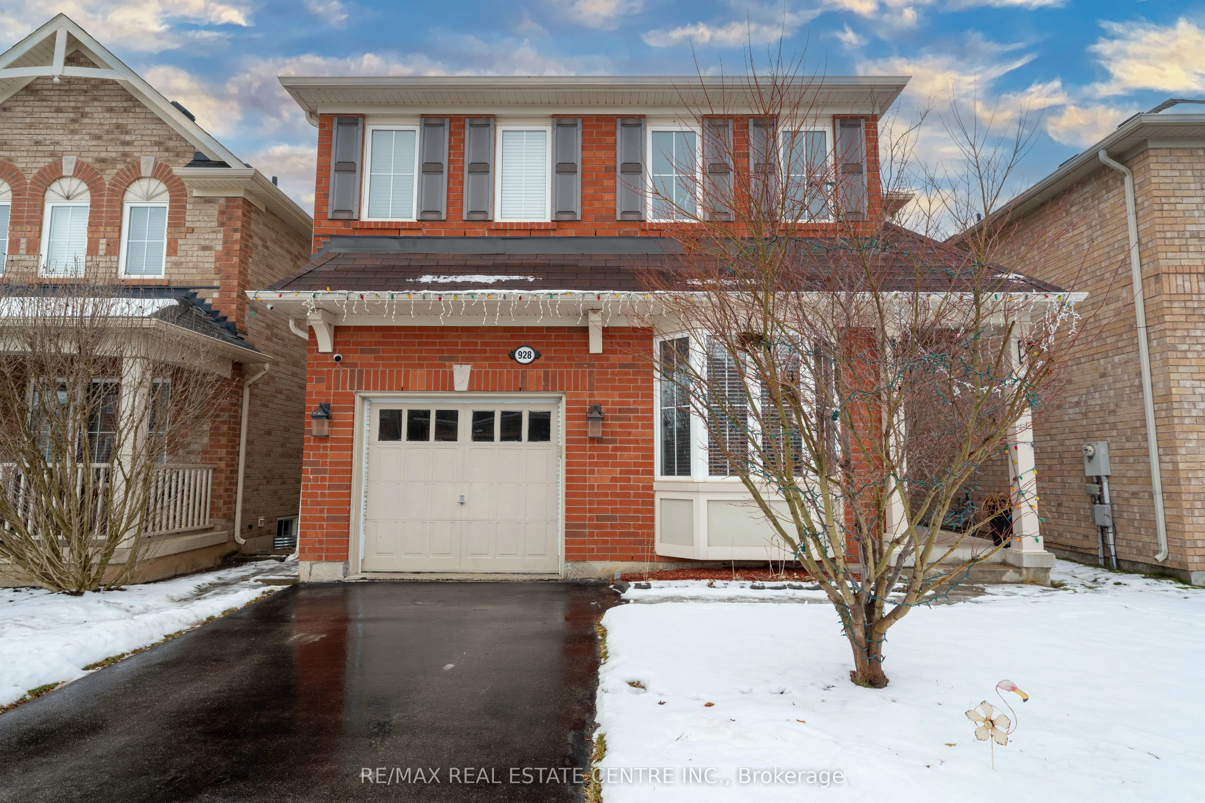 Detached in Milton