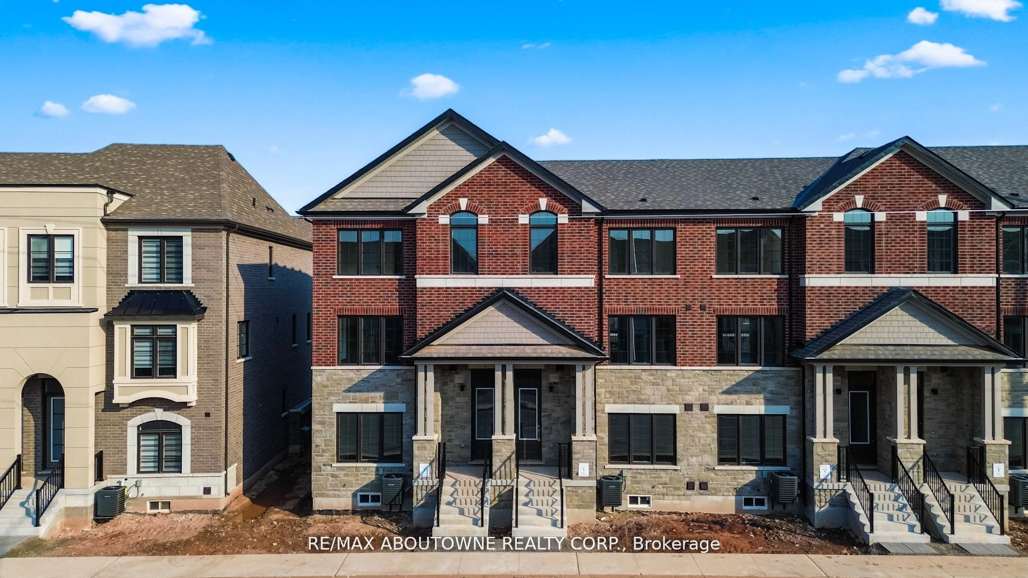 1354 William Halton Parkway, Oakville, On L6m 5r2