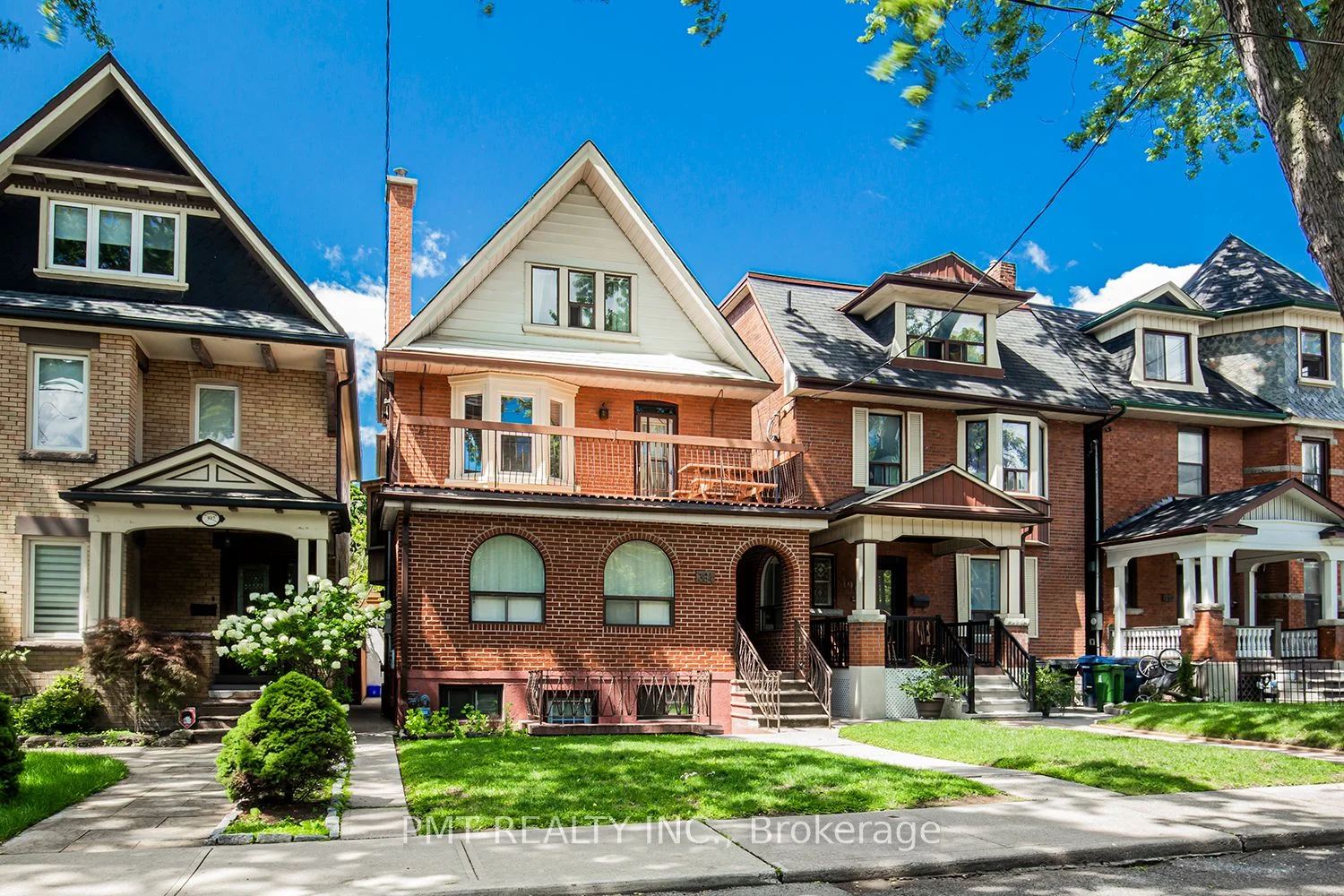 394 Sunnyside Avenue 2, Toronto W01, On M6r 2s1