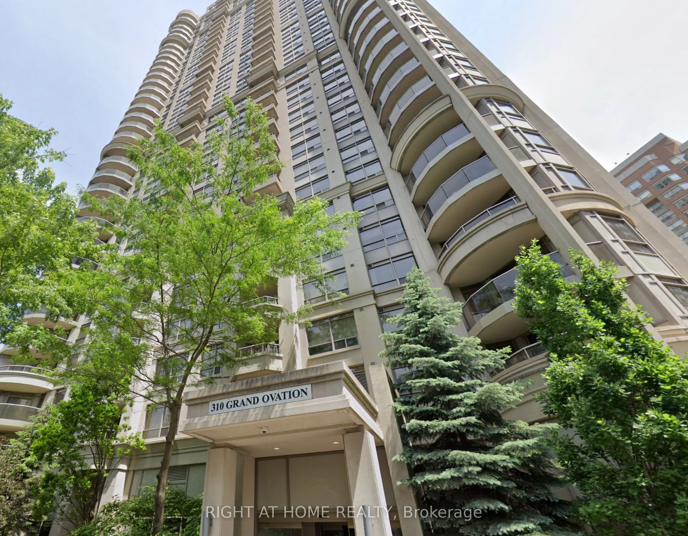 Condo Apartment in Mississauga