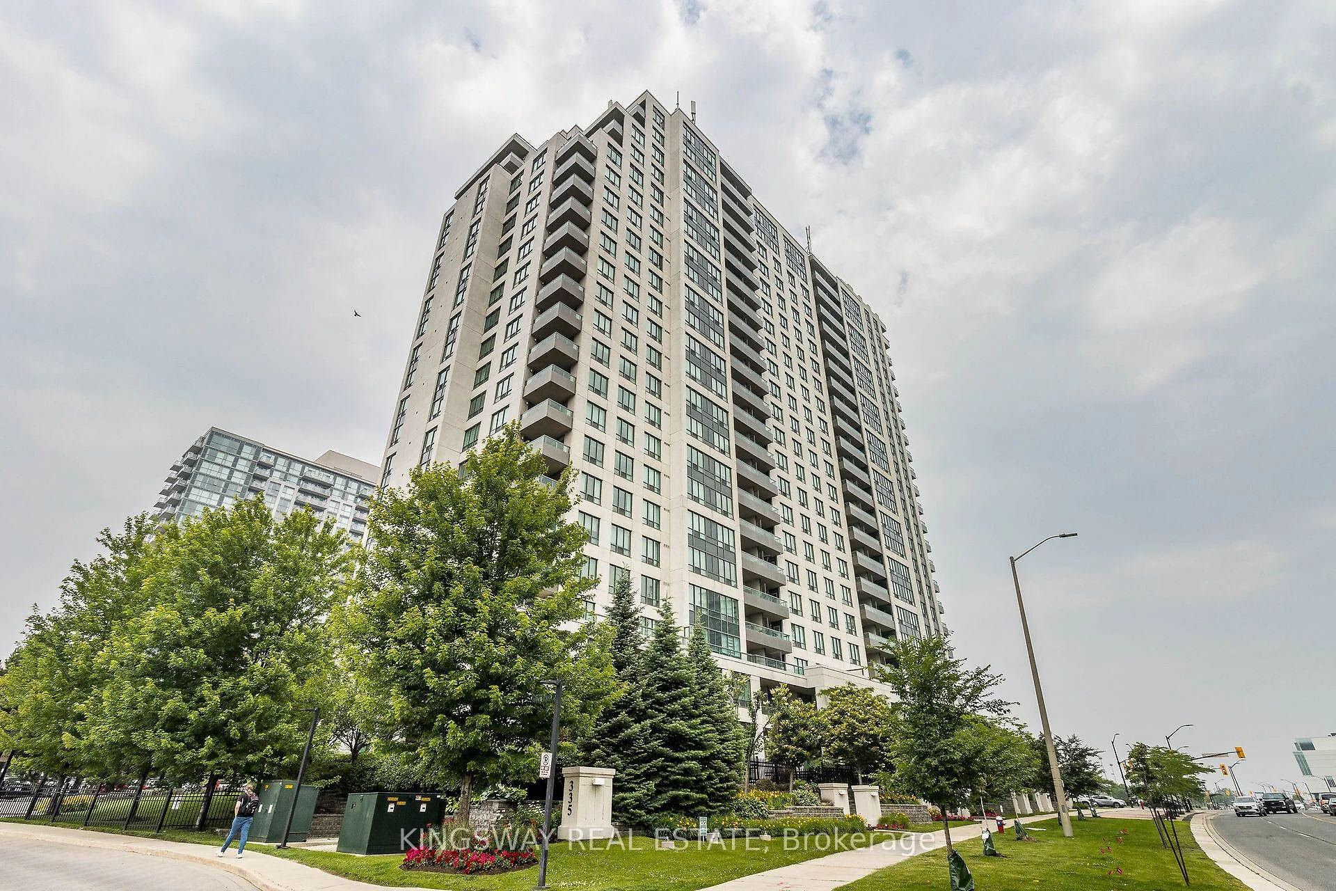 Condo Apartment in Mississauga