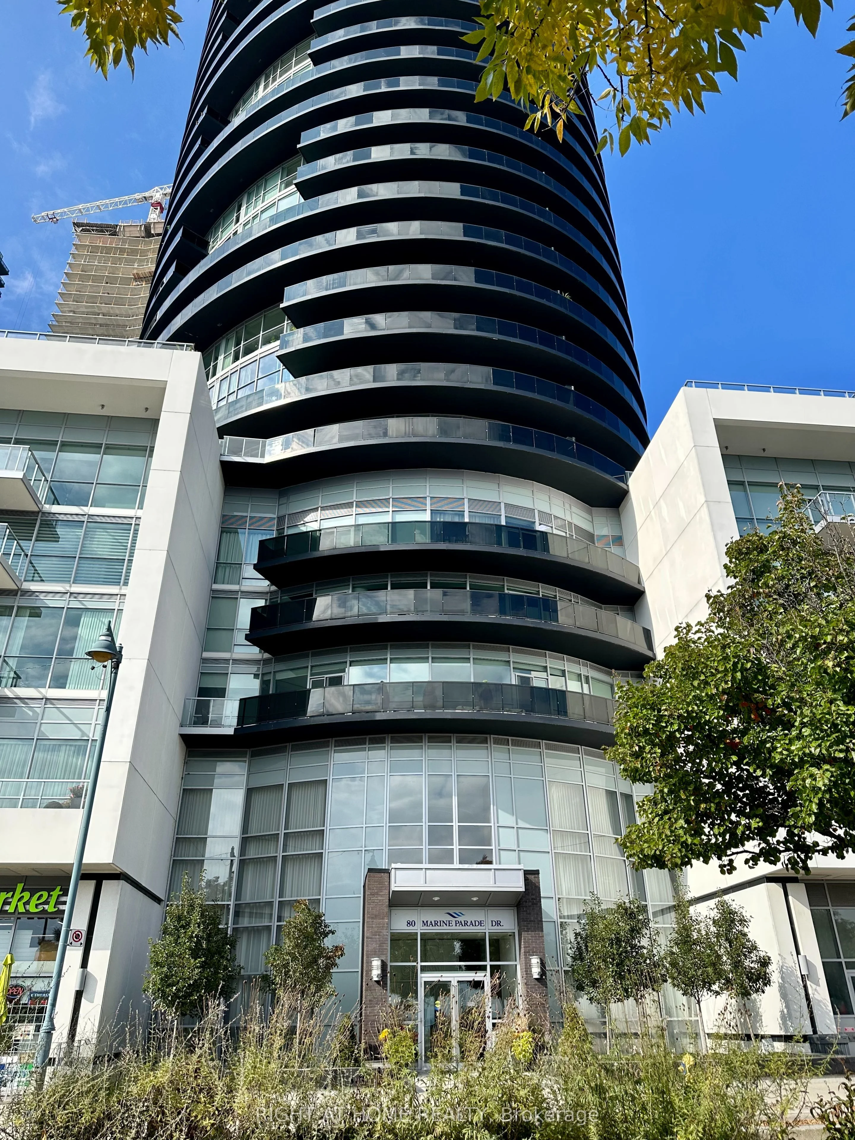 Condo Apartment in Toronto