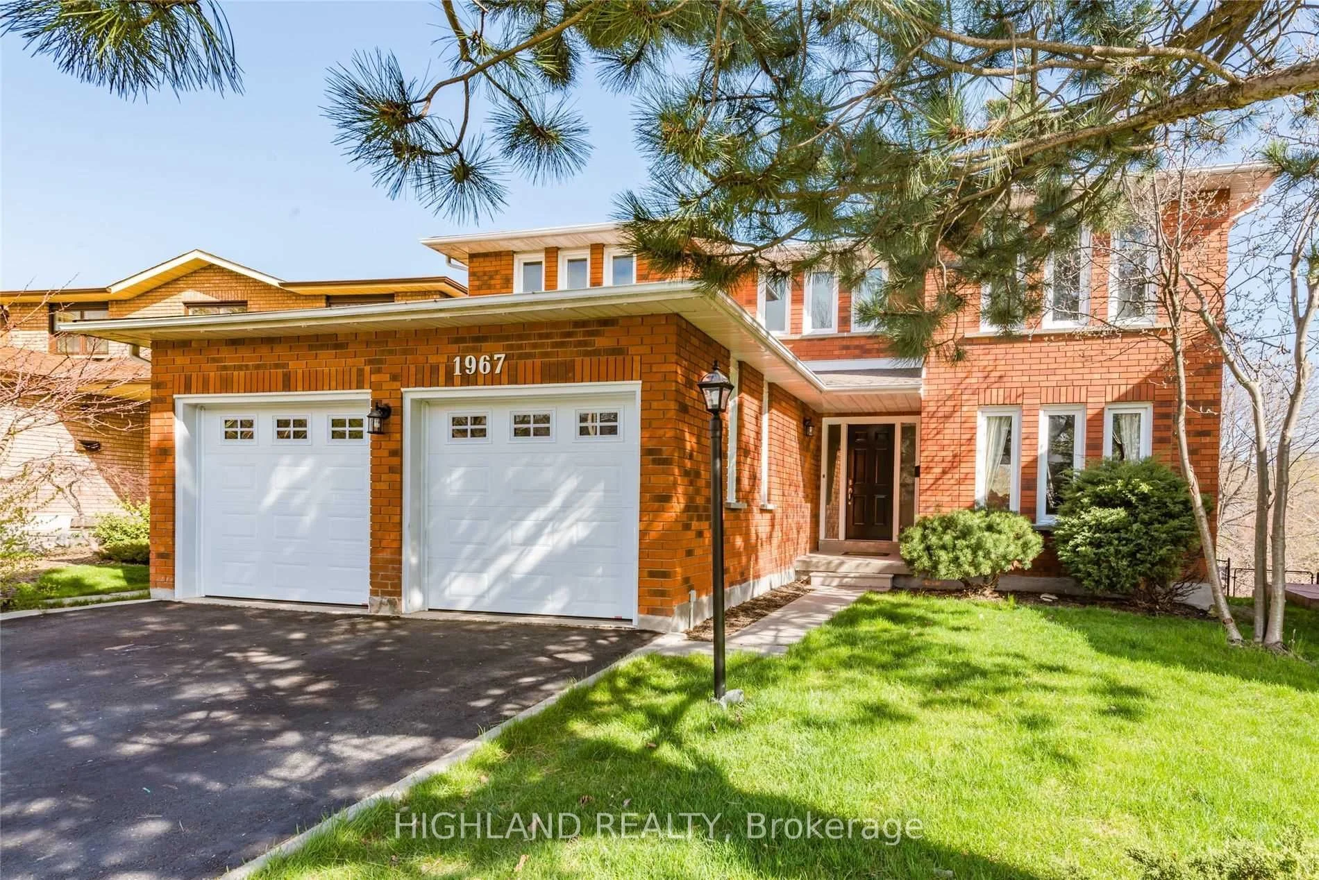 1967 Roy Ivor Crescent, Mississauga, On L5l 3n7