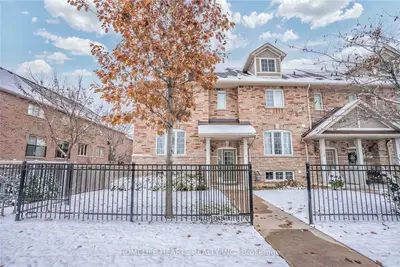 2360 Britannia Road 1, Mississauga, On L5m 0g1