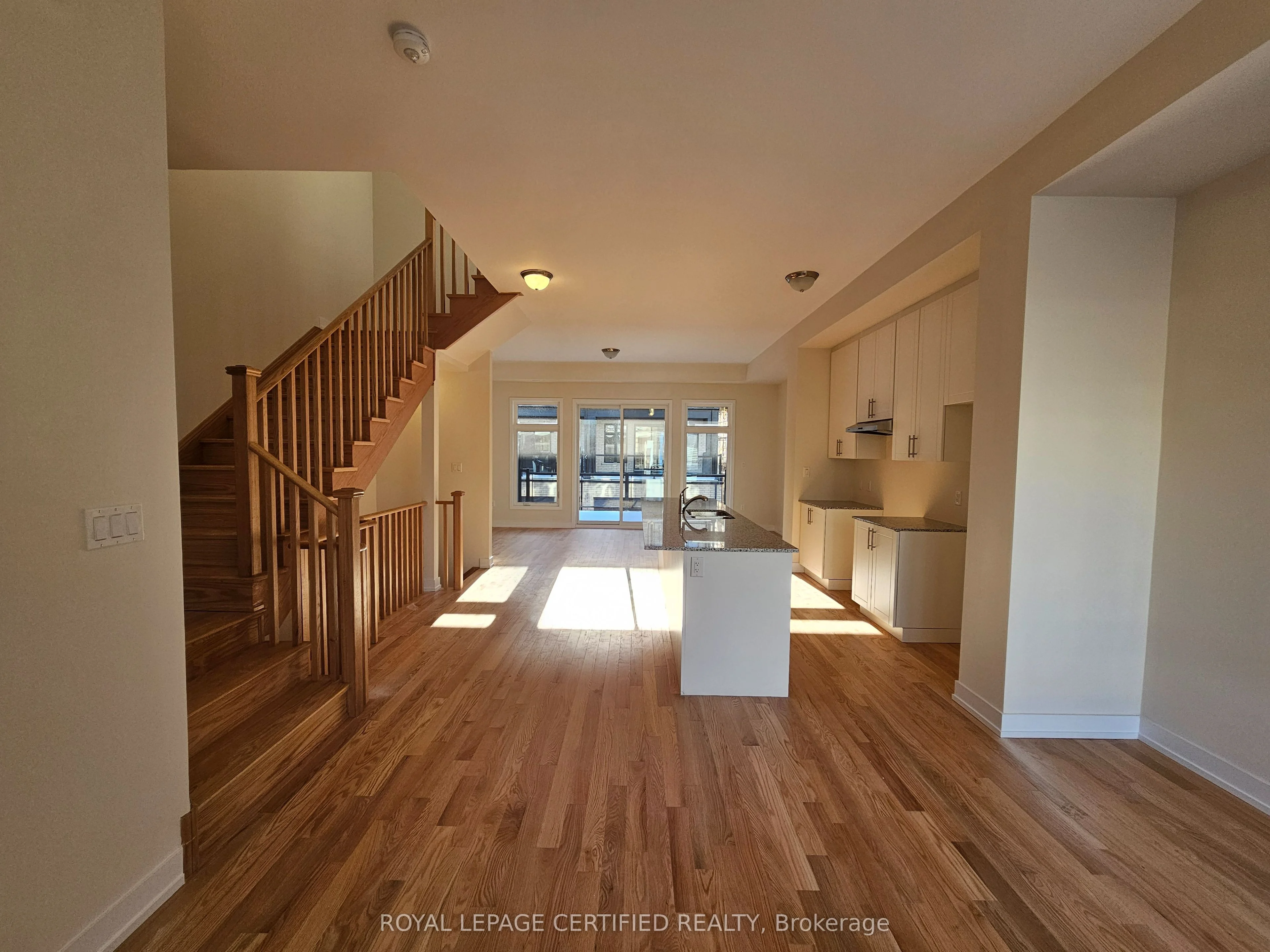 3094 Meadowridge Drive, Oakville, ON L6H 7X2