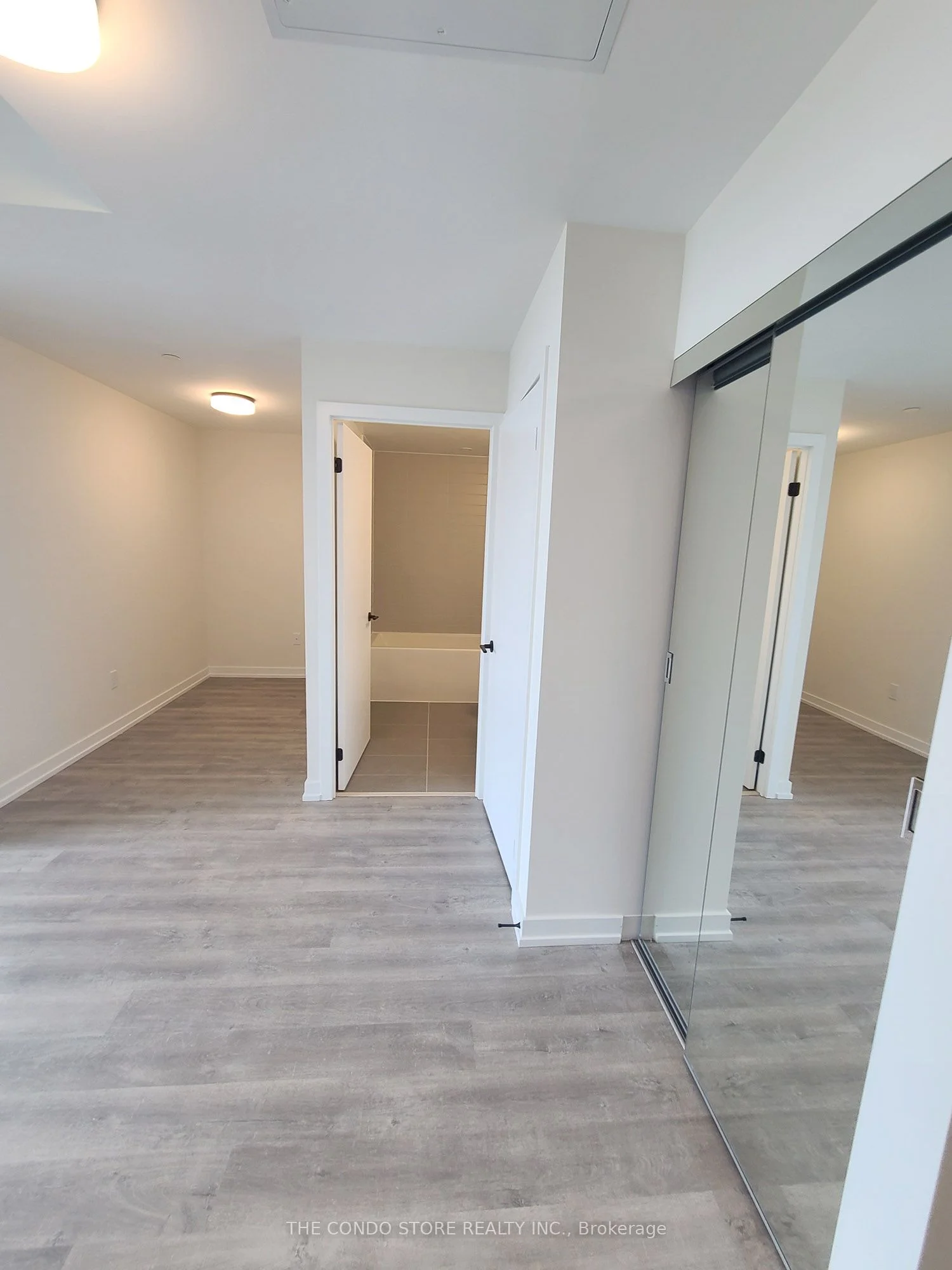 2300 St Clair Avenue W 804, Toronto W02, ON M6N 0B3