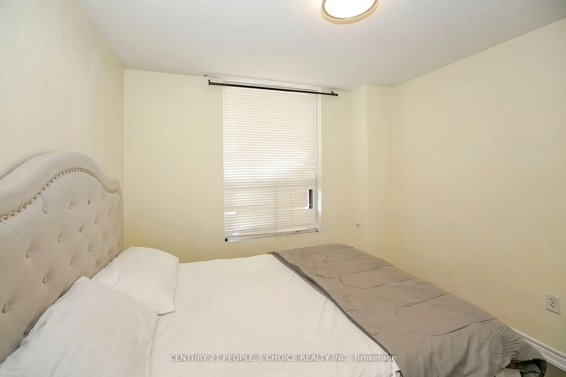 3120 Kirwin Avenue 1003, Mississauga, ON L5A 3R2