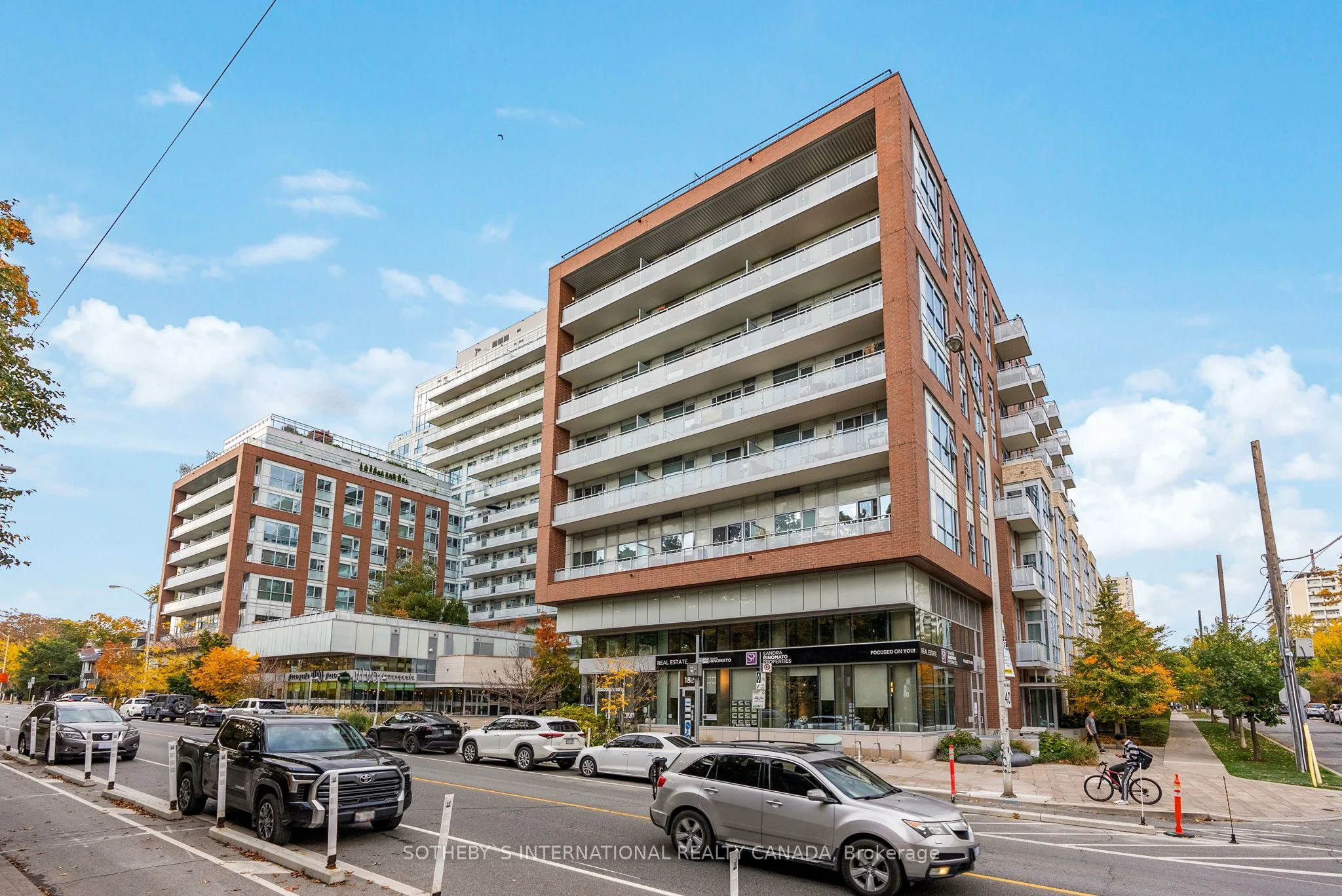 Condo Apartment in Toronto