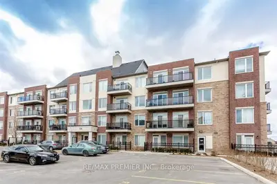 Condo Apartment in Brampton