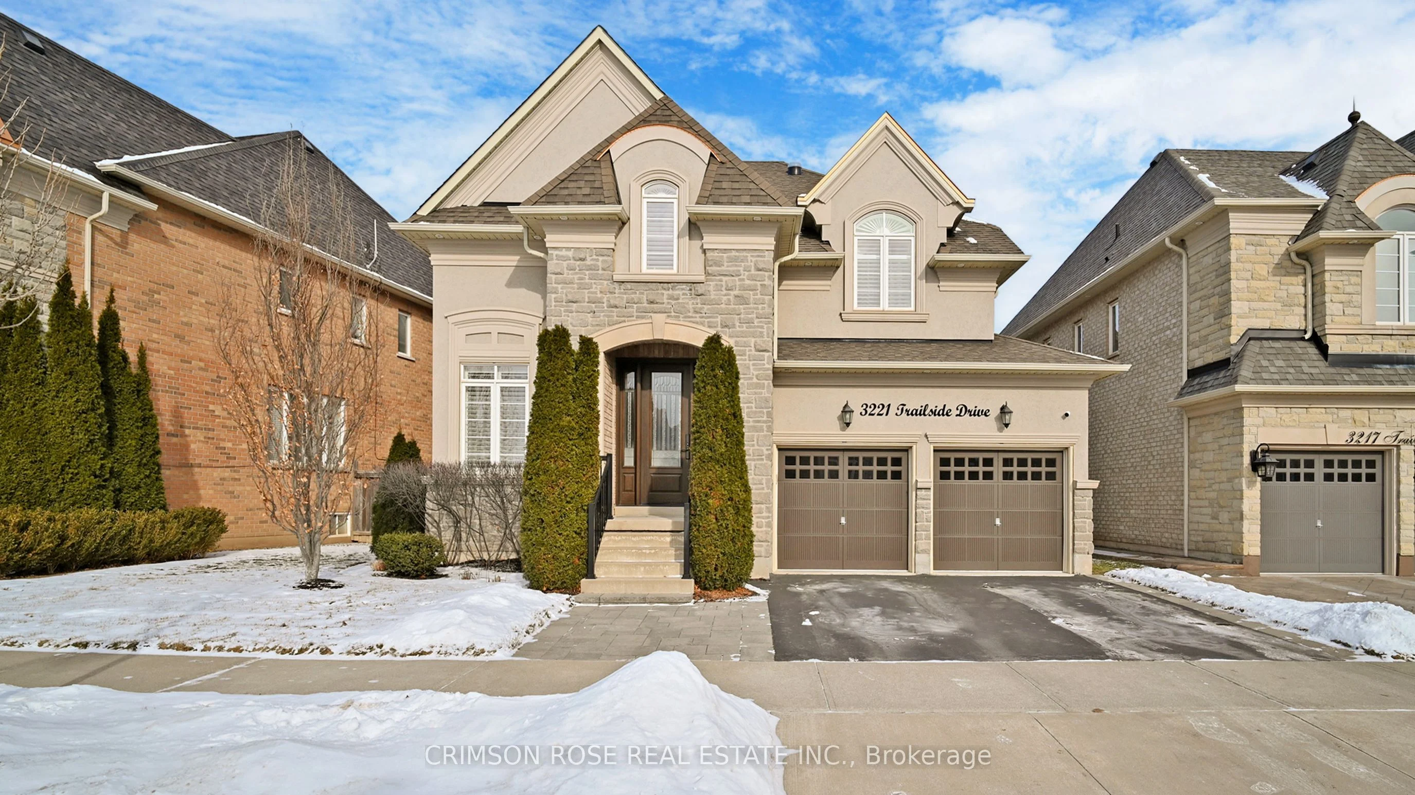 Detached in Oakville