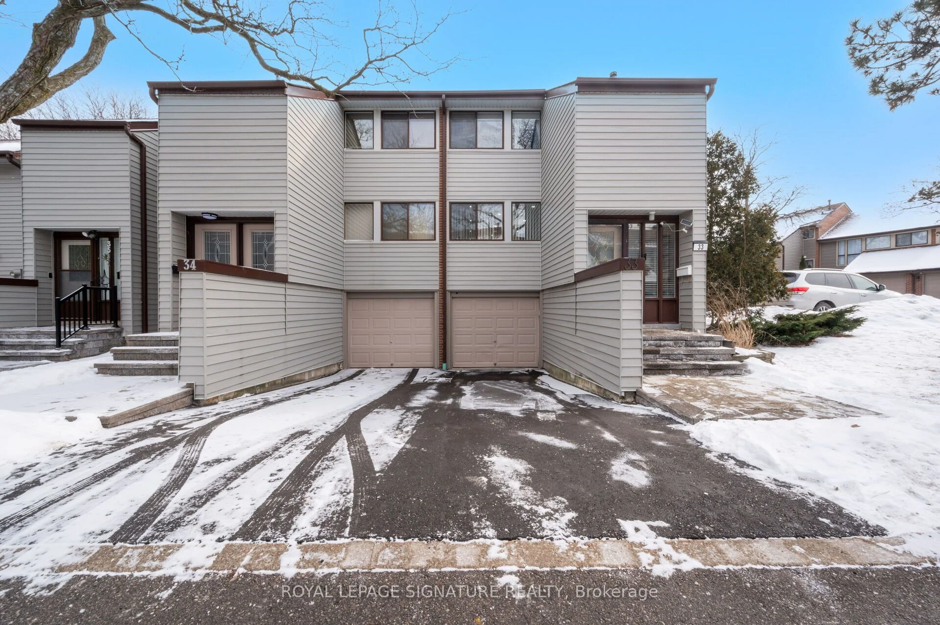 Condo Townhouse in Mississauga