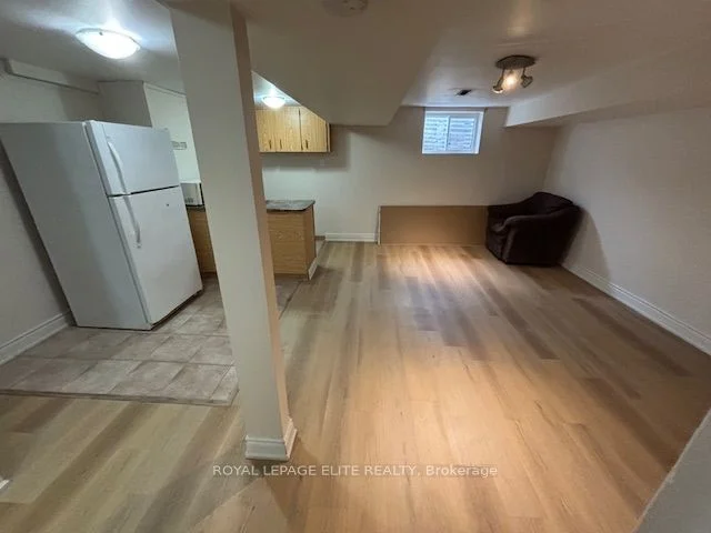 3377 Bannerhill Avenue, Mississauga, On L4x 1v2
