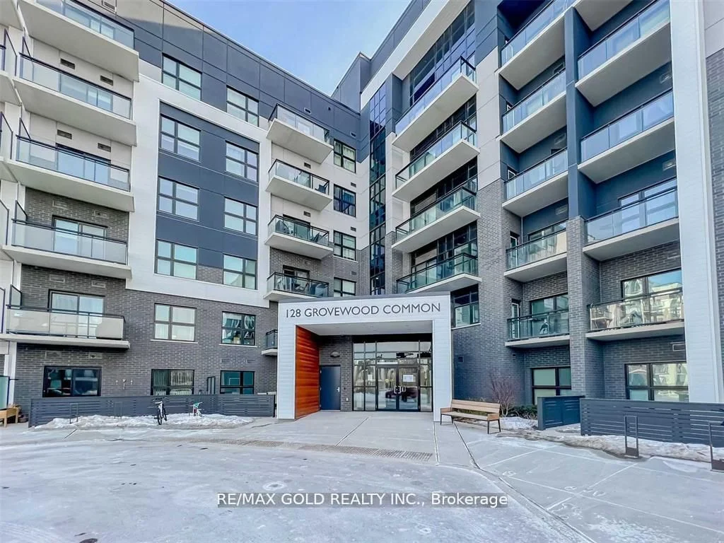 Condo Apartment in Oakville