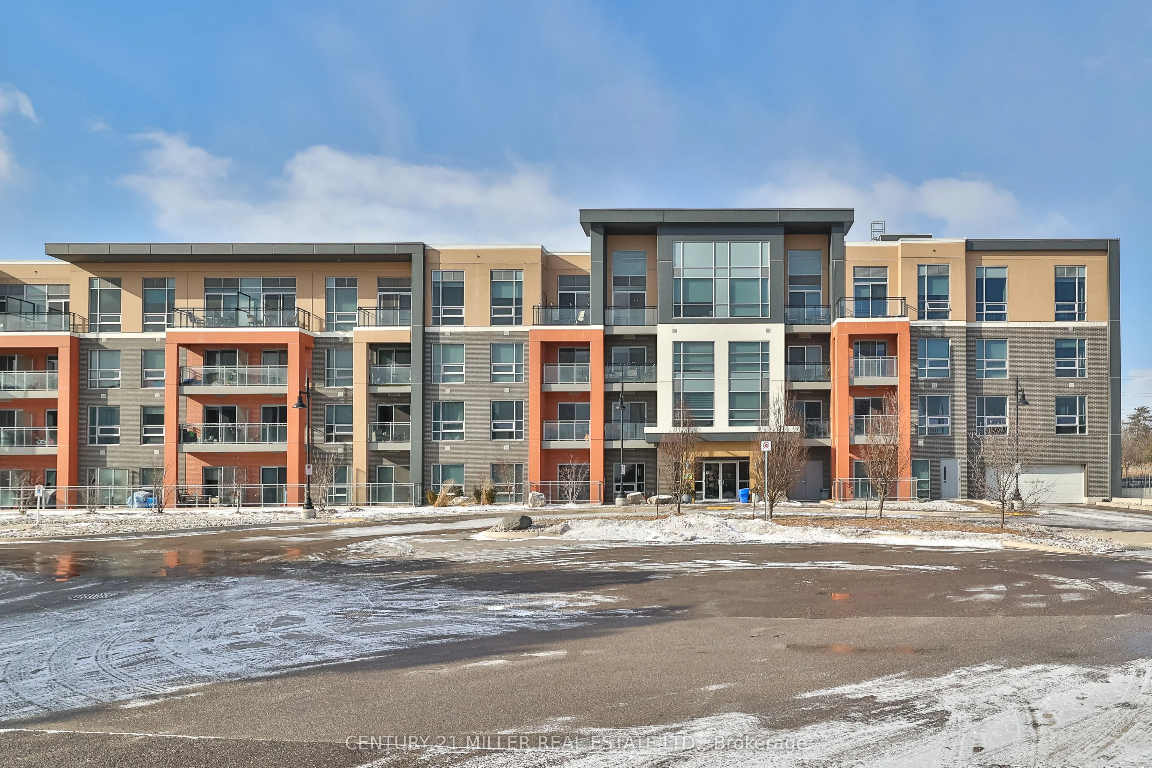Condo Apartment in Burlington