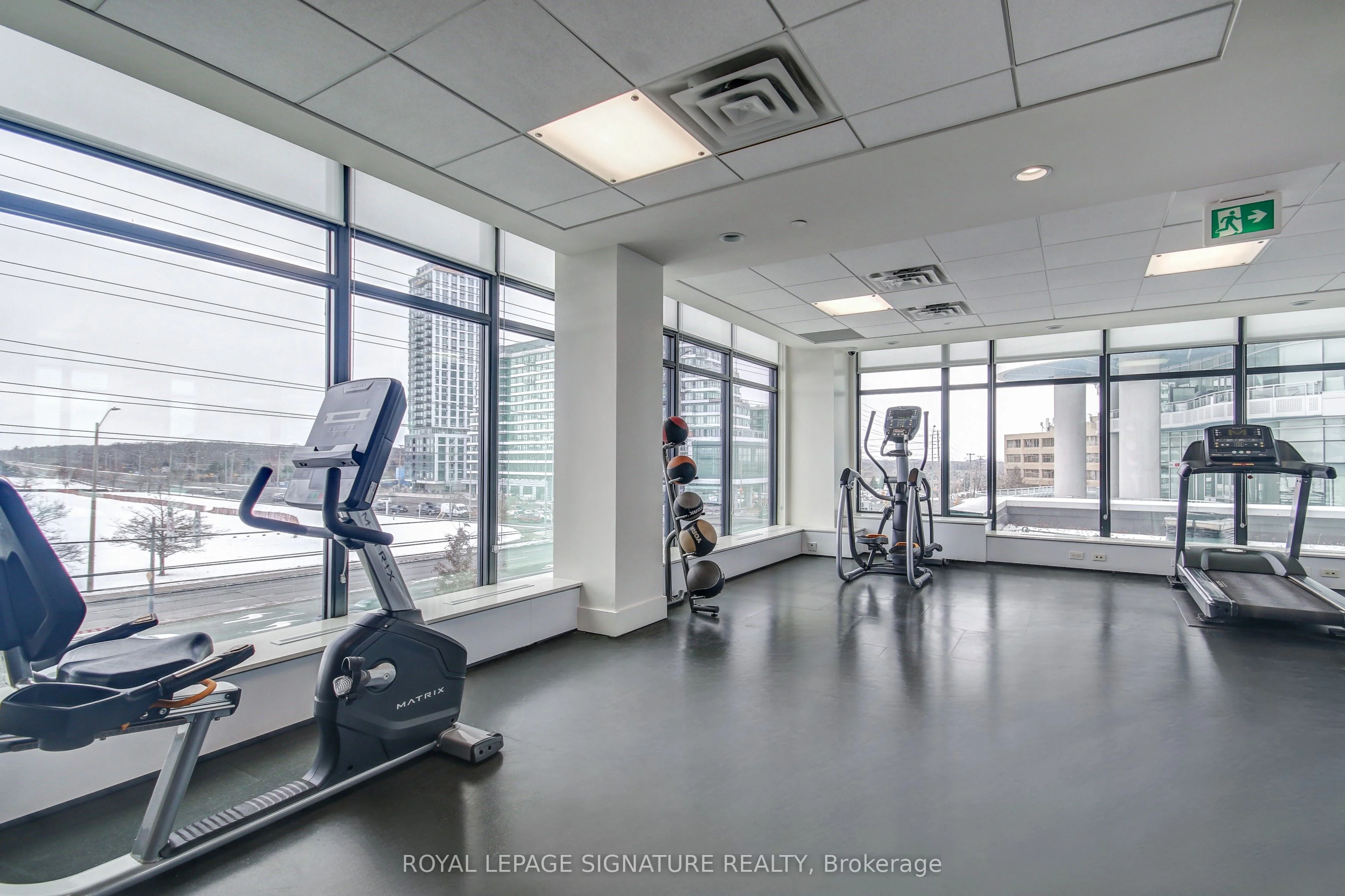 2550 Eglinton Avenue W 408, Mississauga, ON L5M 0Y2