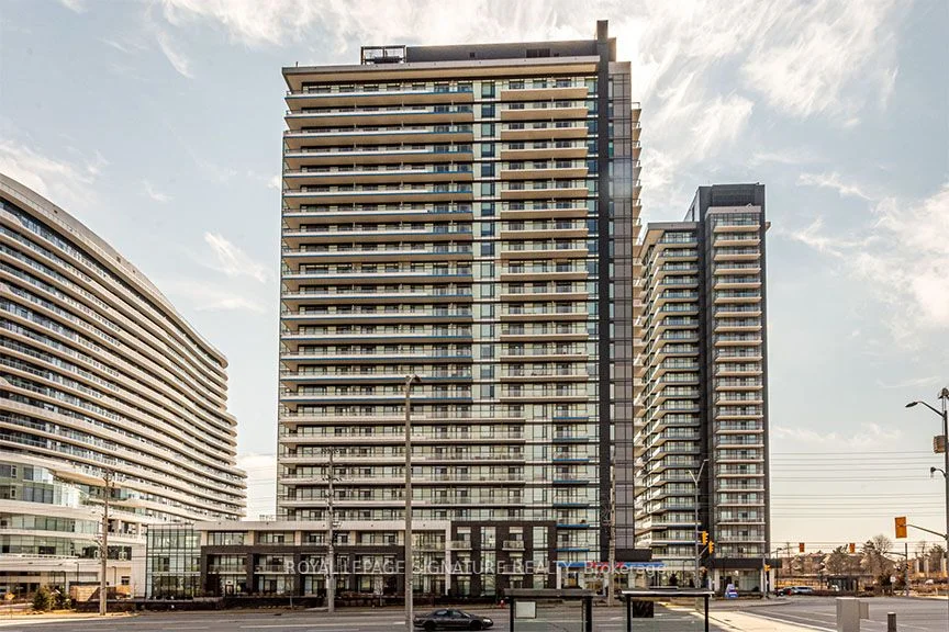 Condo Apartment in Mississauga
