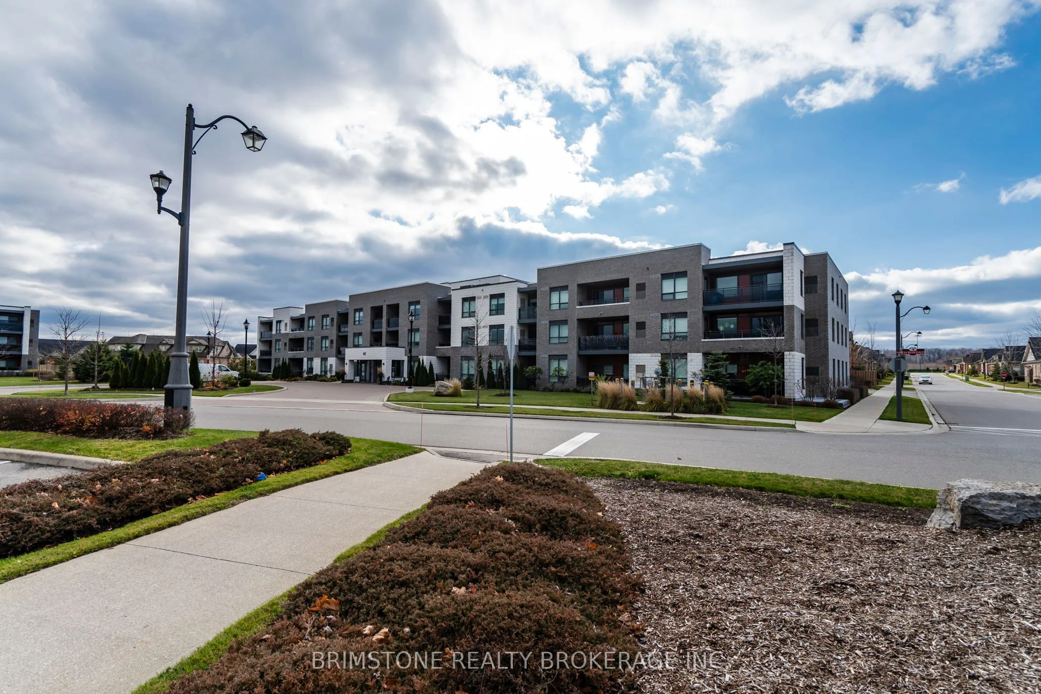 Condo Apartment in Brampton
