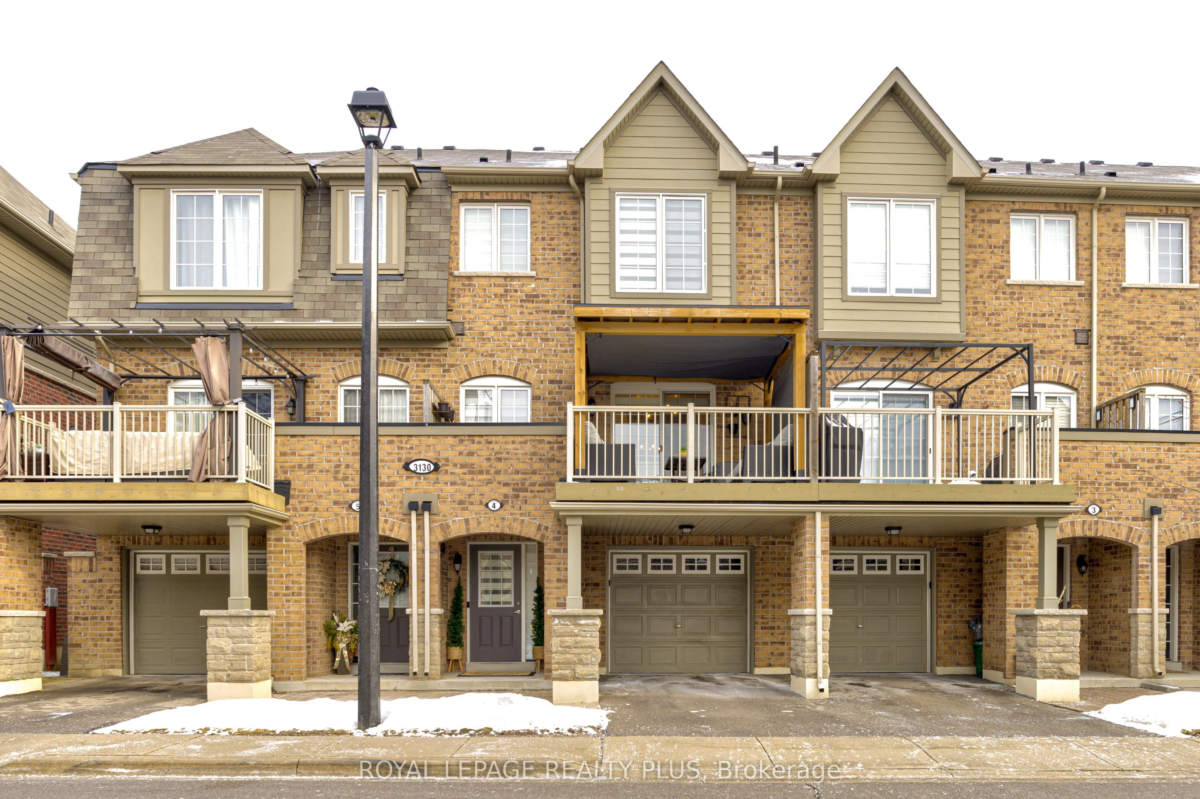 Condo Townhouse in Mississauga