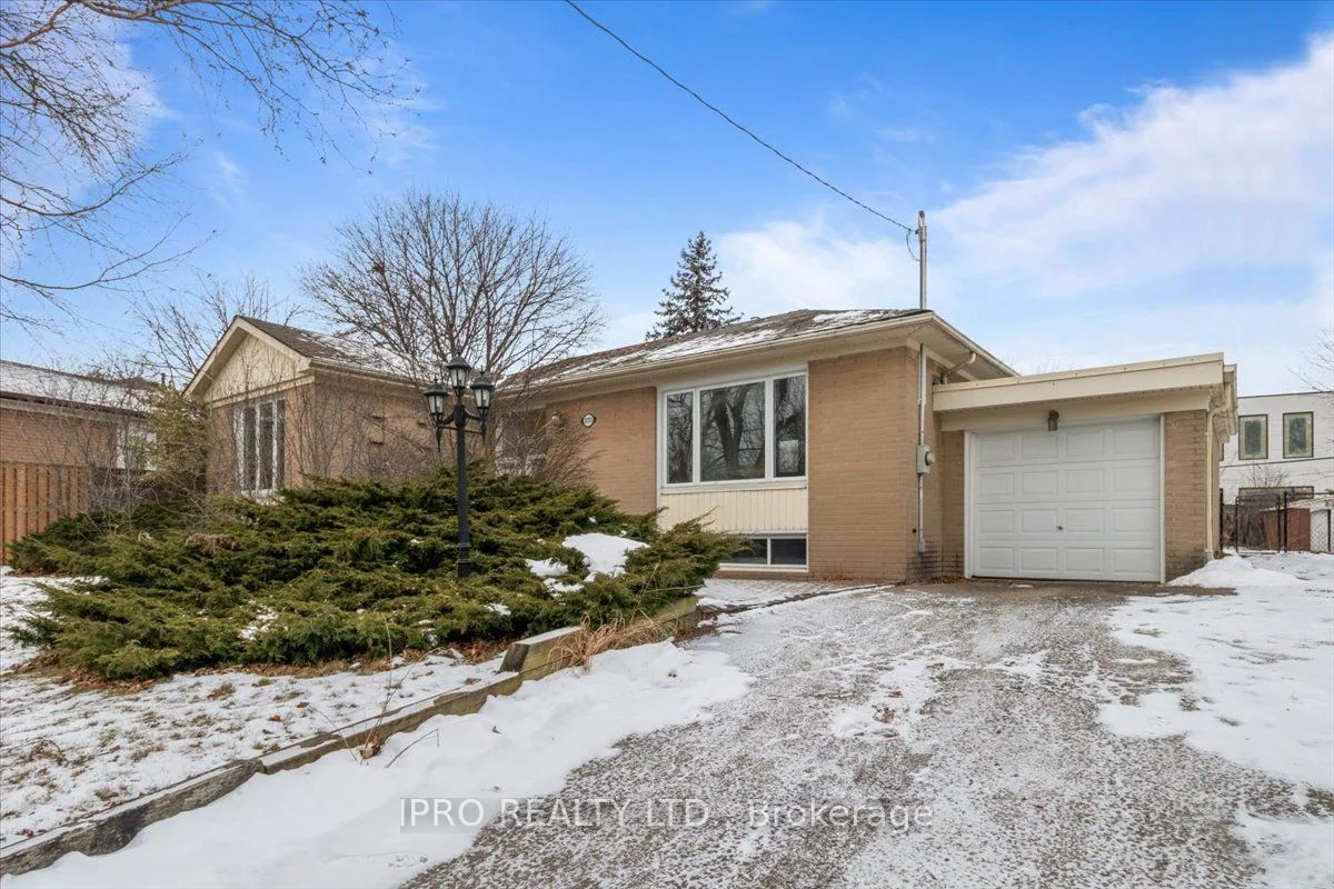 1333 Sheldon Avenue S, Oakville, On L6l 2p9