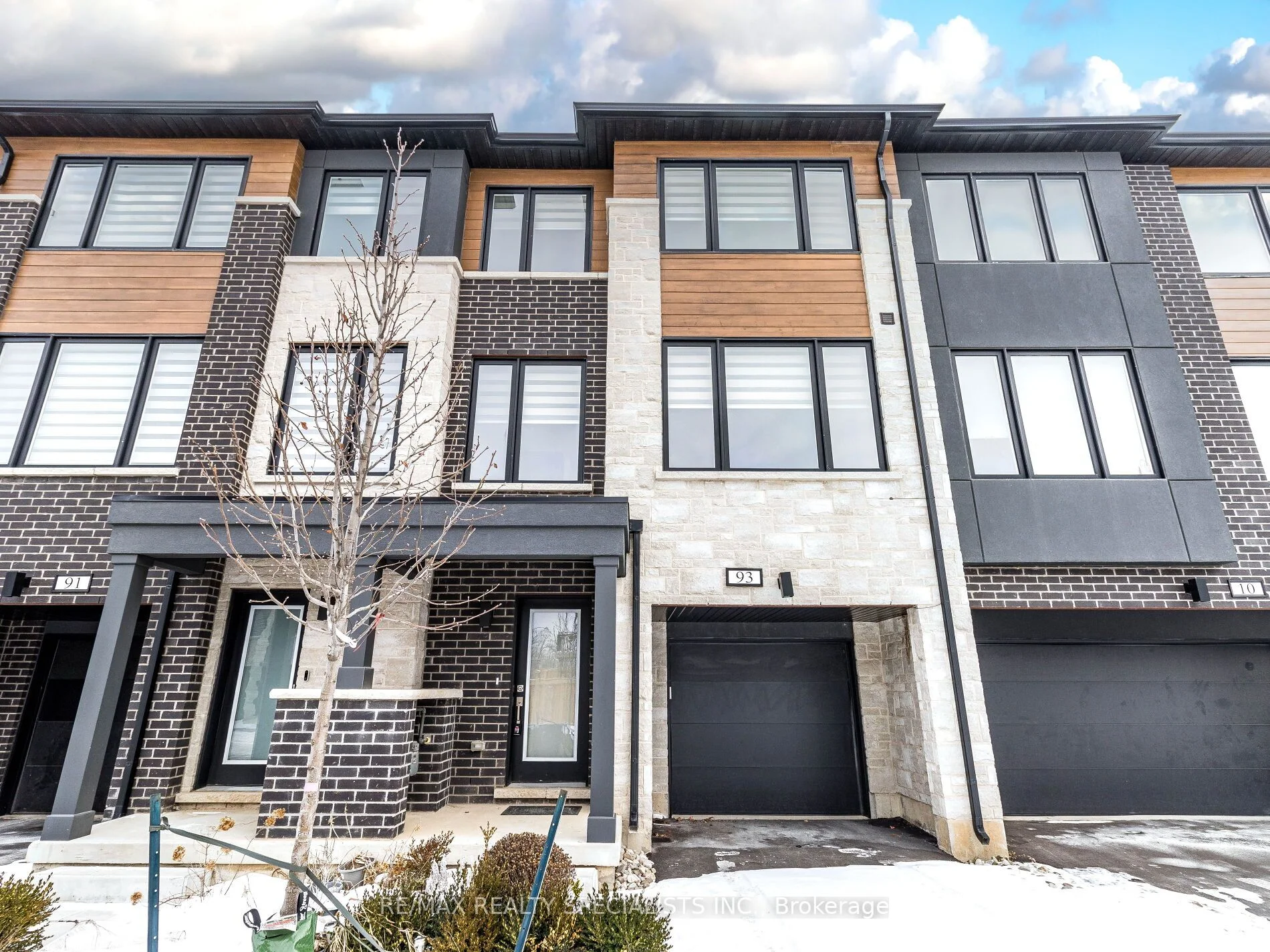 Att/Row/Townhouse in Halton Hills