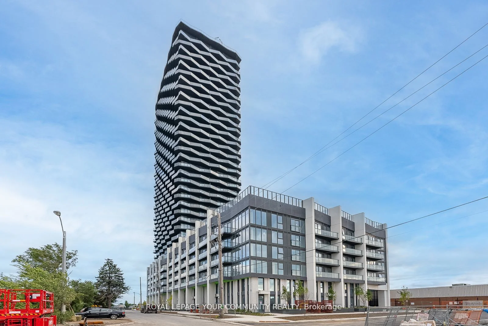 Condo Apartment in Toronto