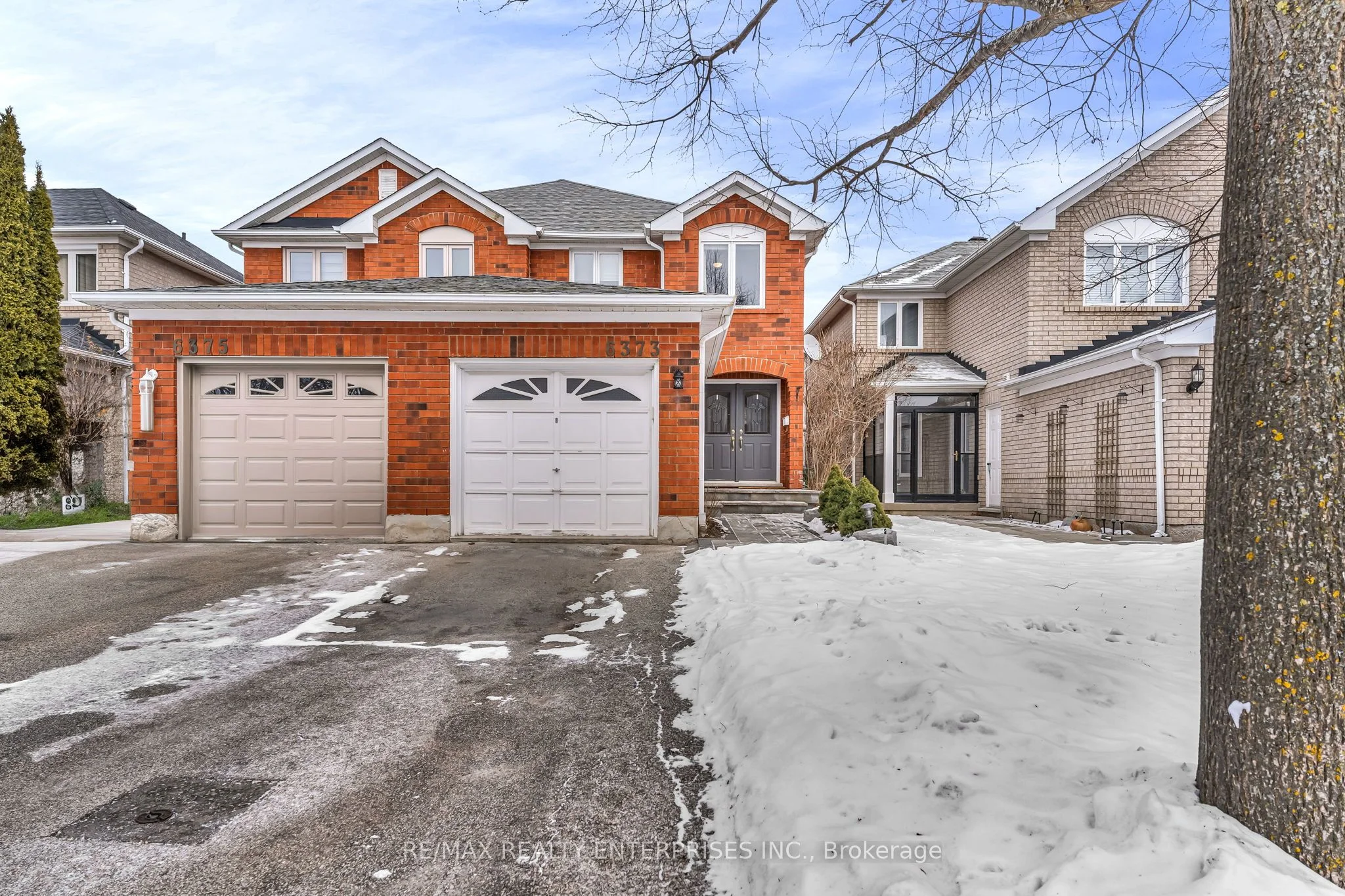 Semi-Detached in Mississauga