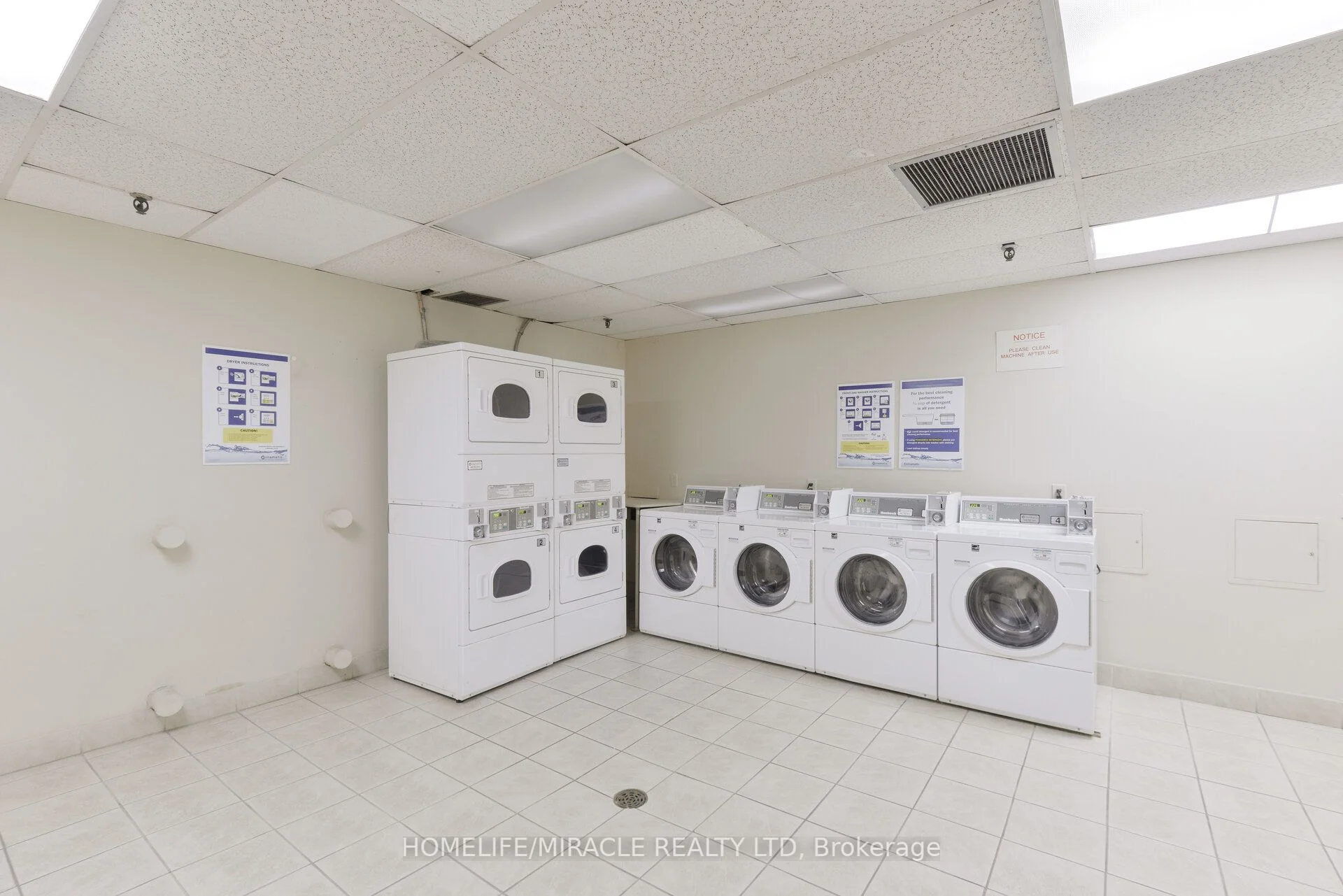 234 Albion Road 304, Toronto W10, ON M9W 6A5