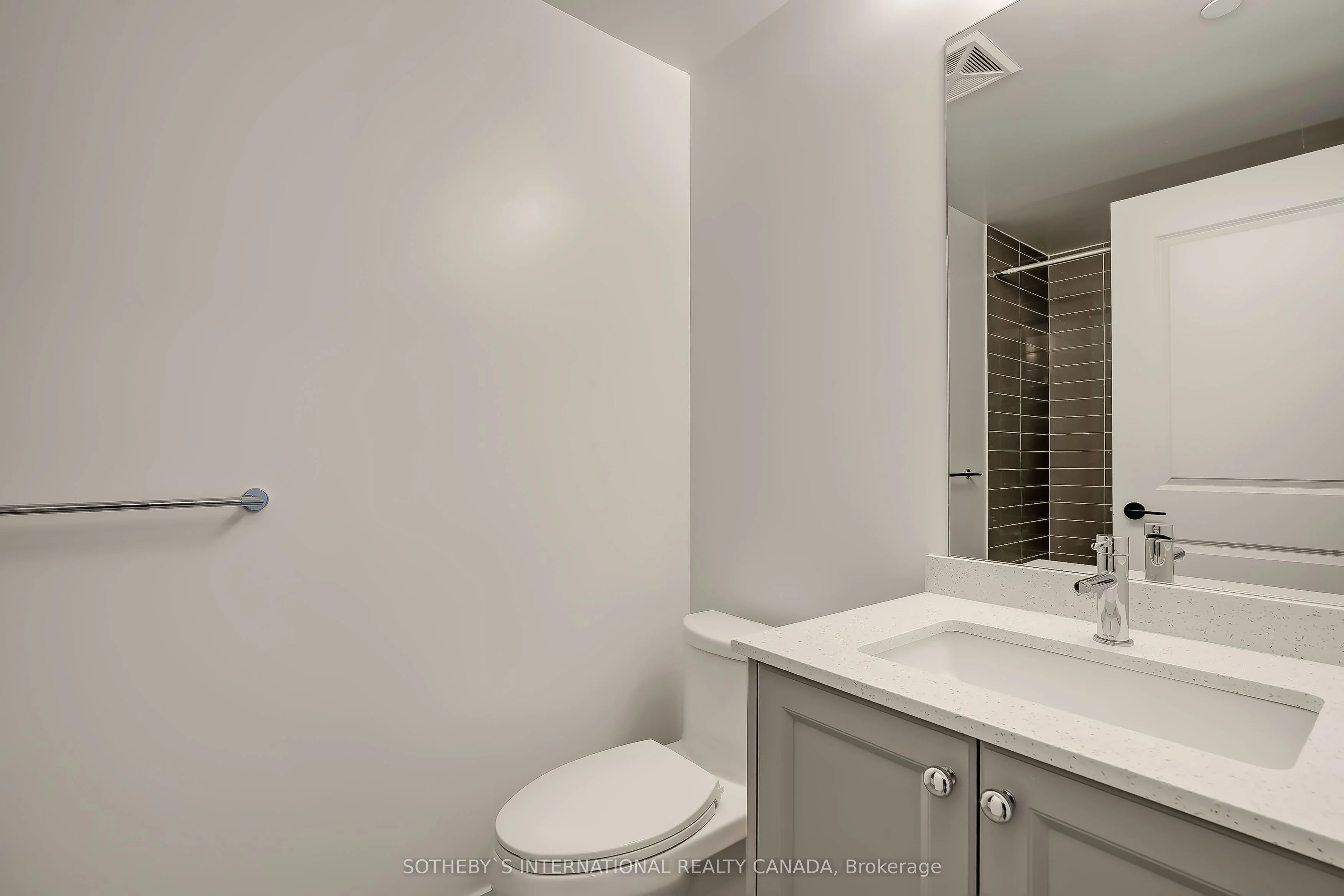 2343 Khalsa Gate 529, Oakville, ON L6M 4J2