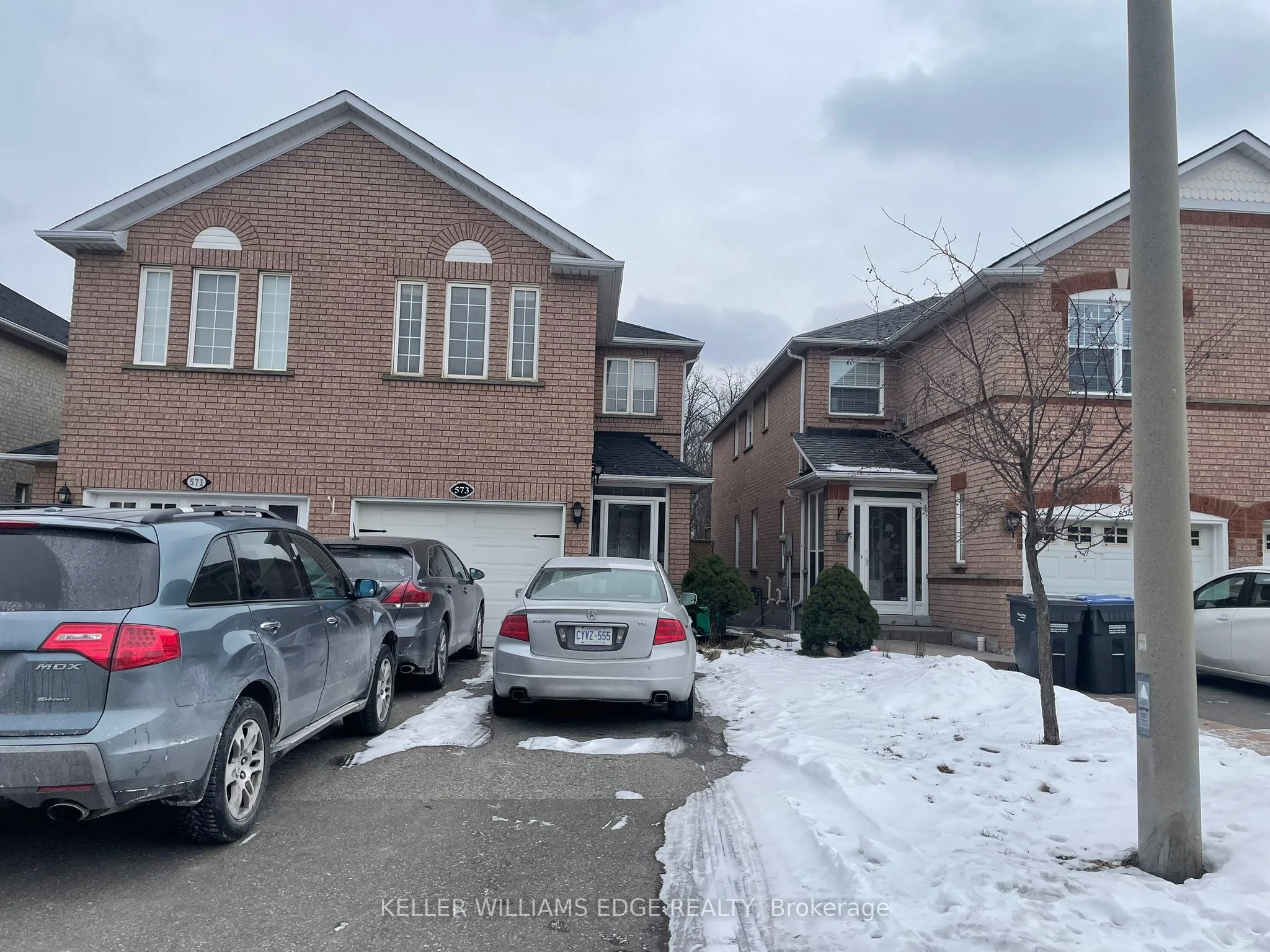 Semi-Detached in Mississauga
