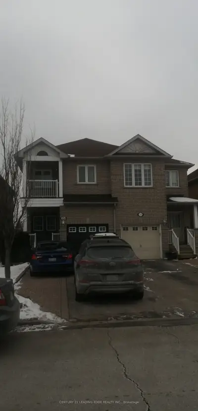 354 Oaktree Circle Bsmt, Mississauga, On L5w 1v6
