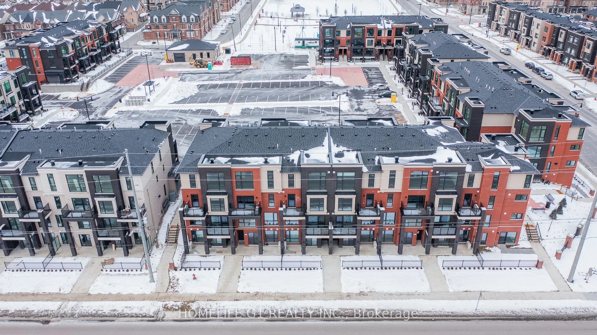 Condo Townhouse in Brampton