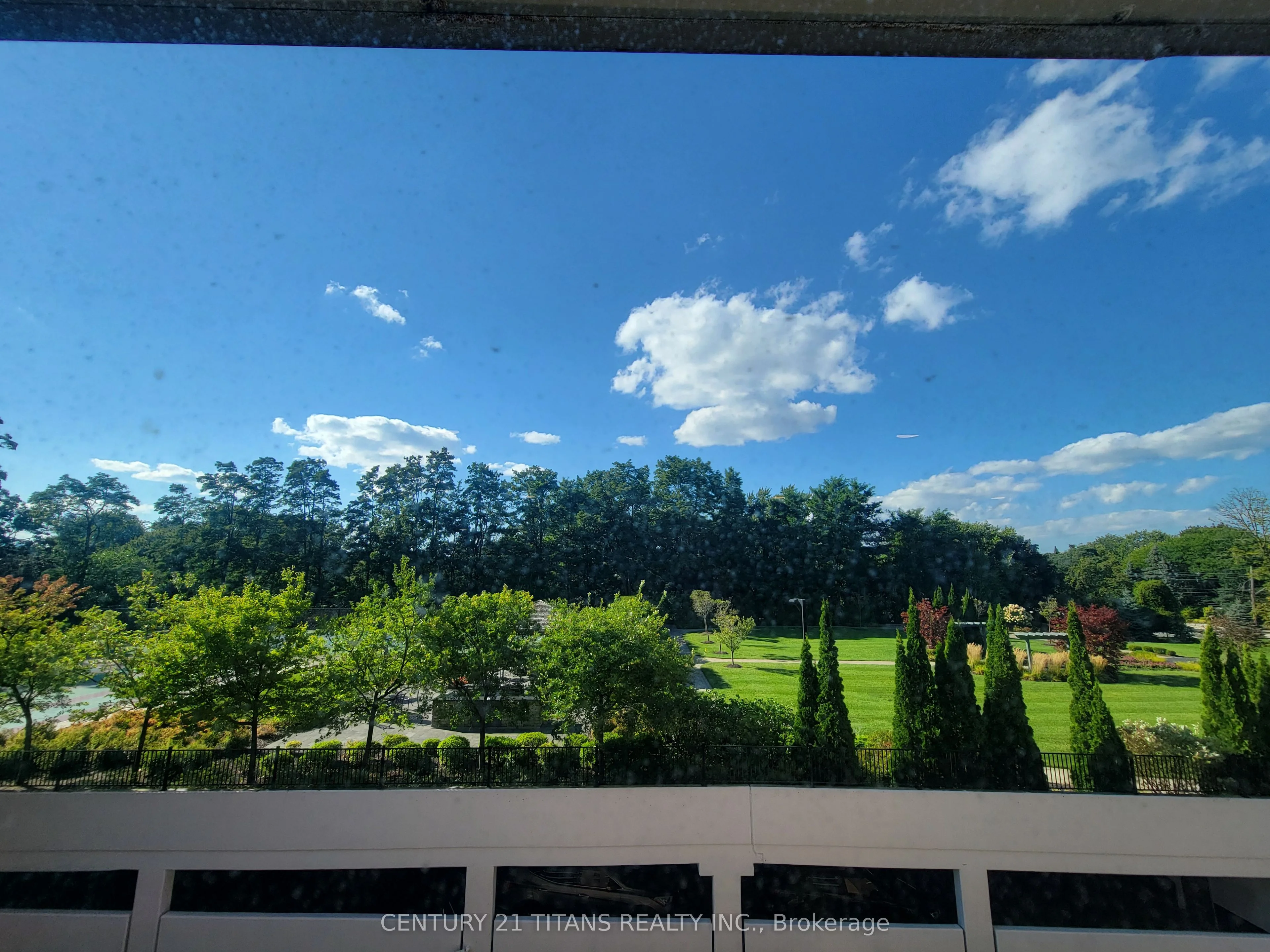 Condo Apartment in Mississauga