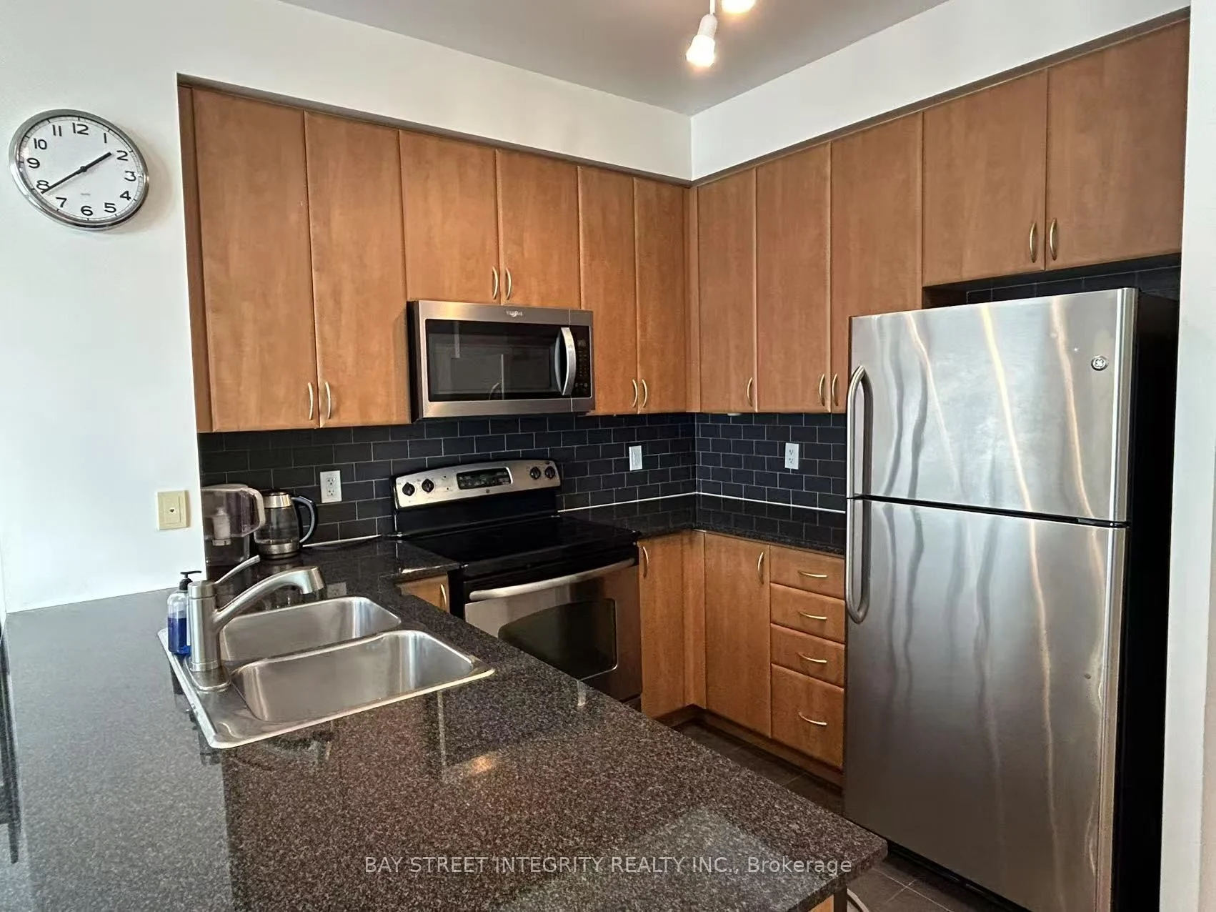 225 Webb Drive 1211, Mississauga, On L5b 4p2