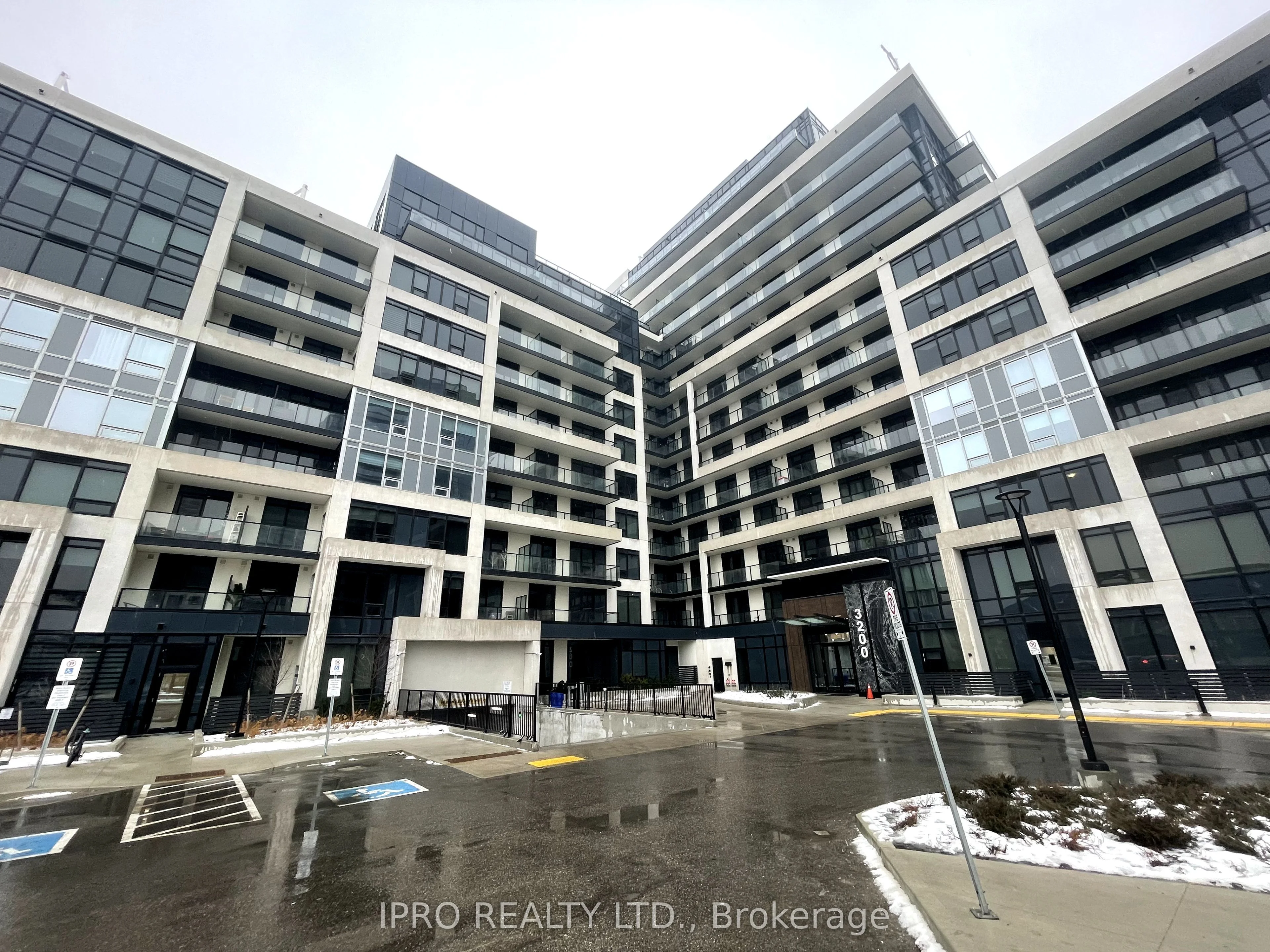 3200 William Coltson Avenue 604, Oakville, On L6h 7w6