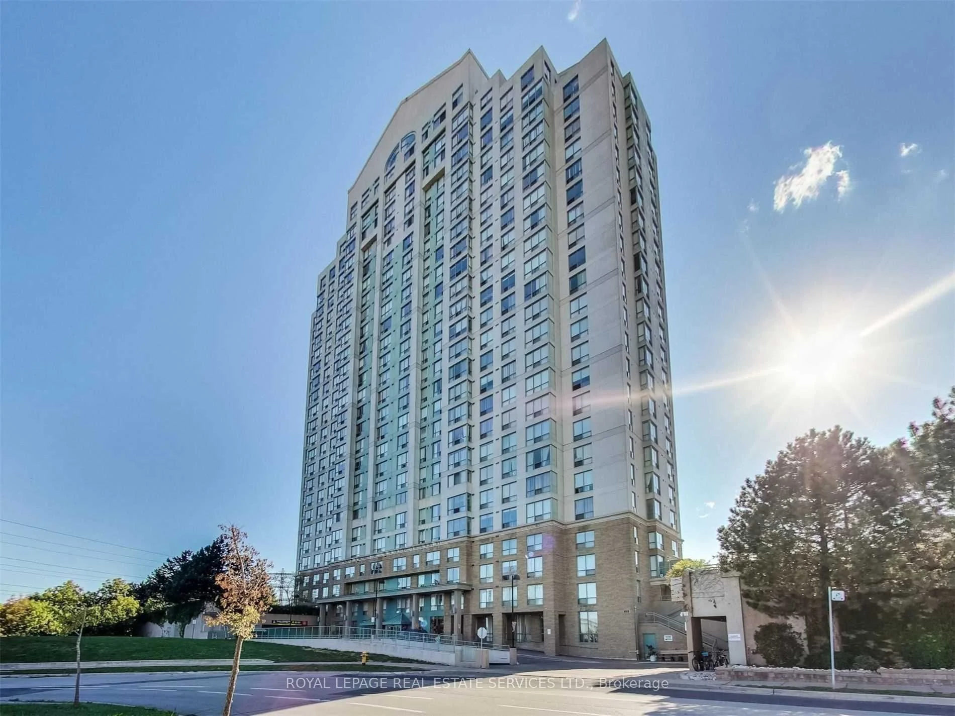 Condo Apartment in Toronto