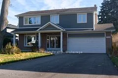 2326 Kenbarb Road, Mississauga, ON L5B 2E8