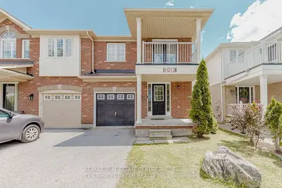 Semi-Detached in Milton