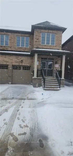 Semi-Detached in Caledon