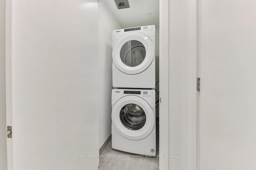 2501 Saw Whet Boulevard 208, Oakville, ON L6M 5N2