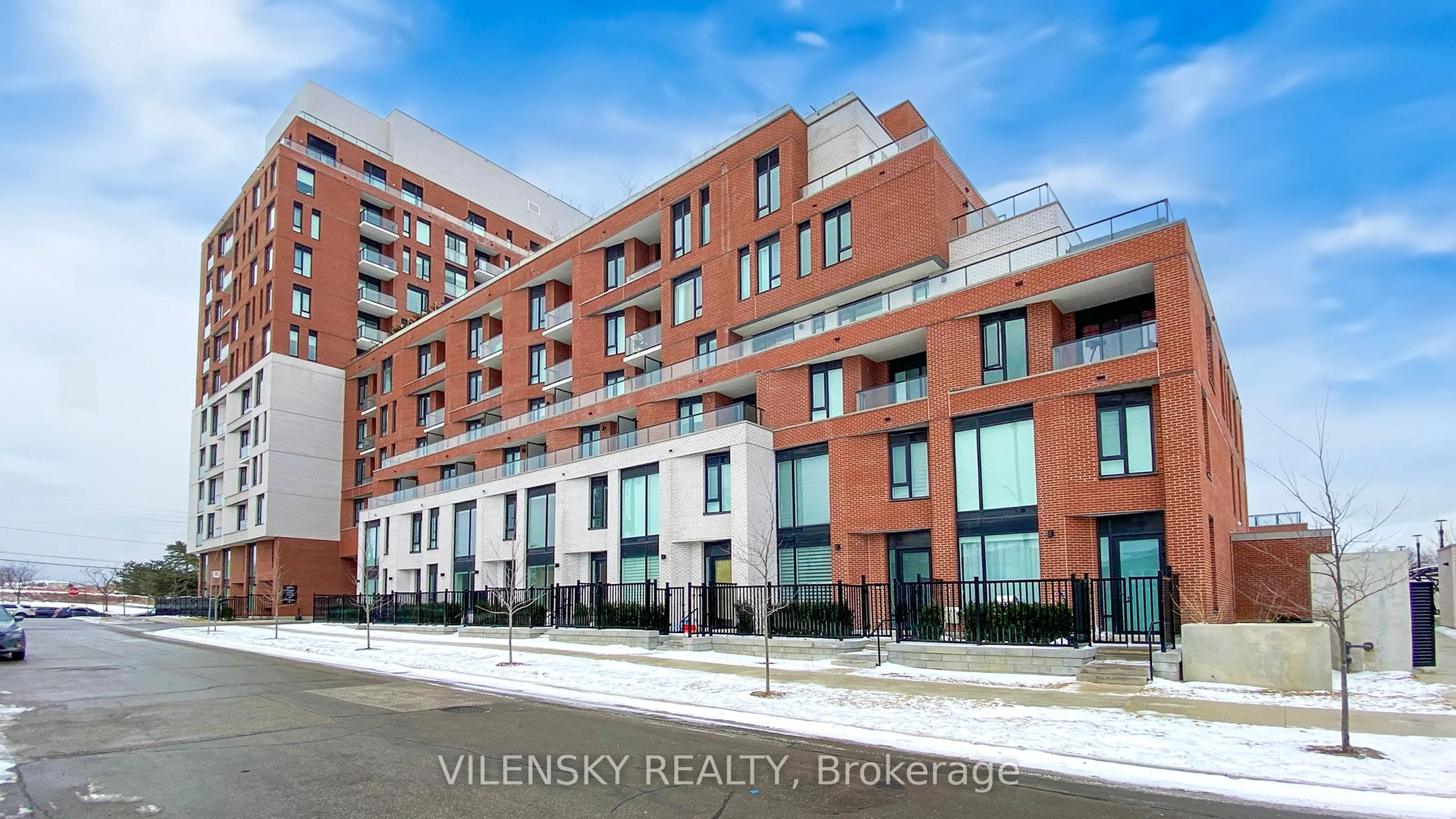 Condo Apartment in Toronto