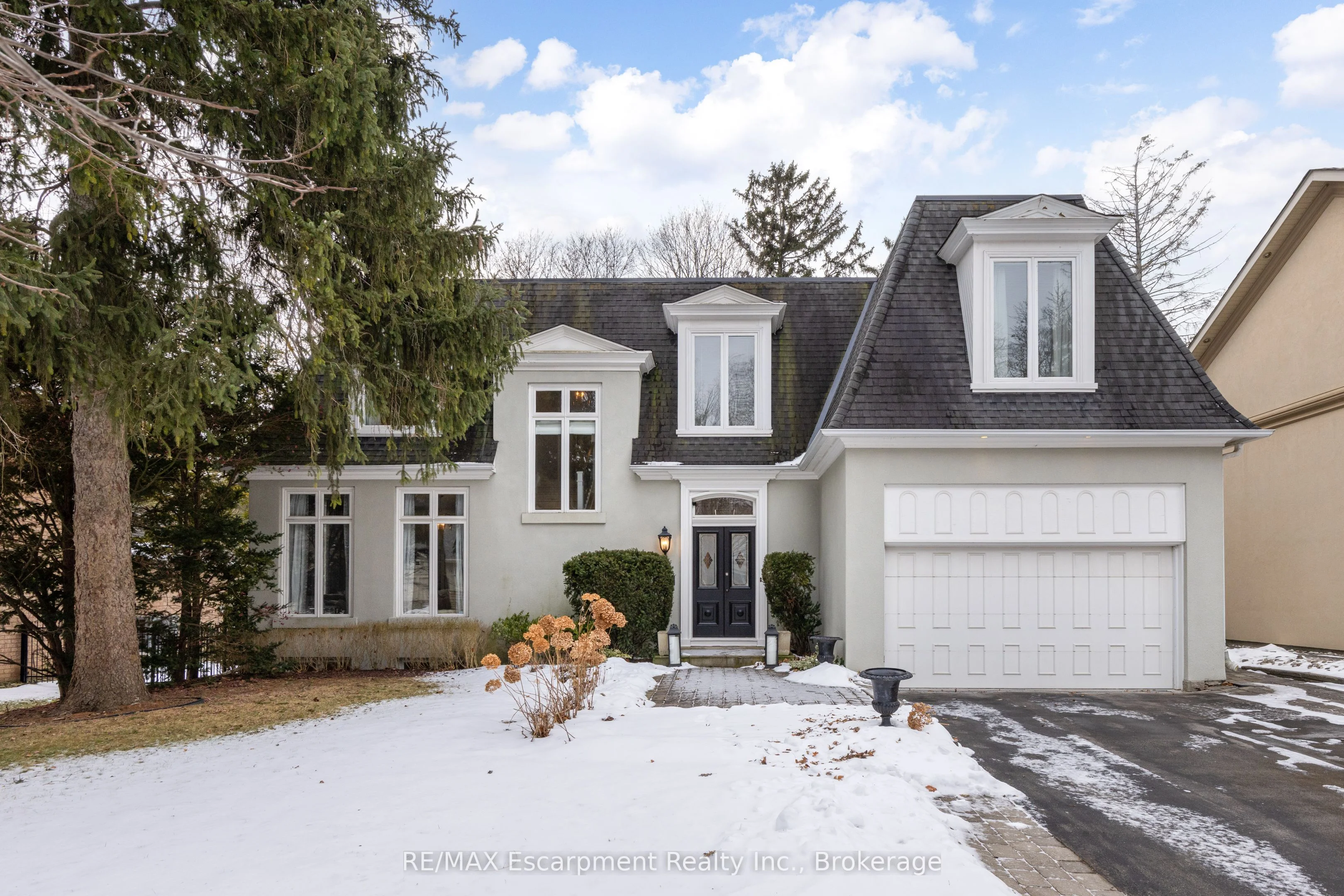 Detached in Oakville