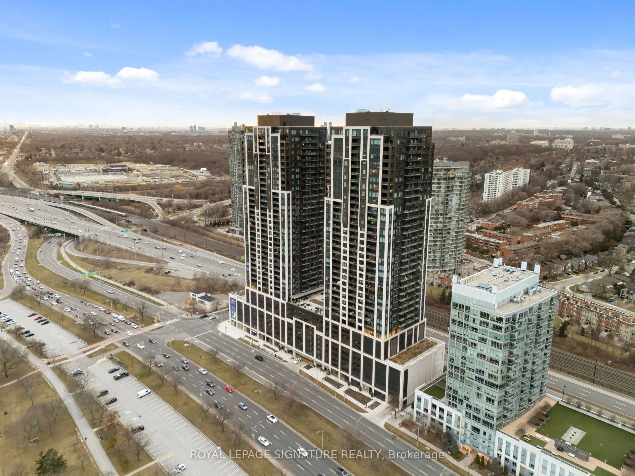 1926 Lake Shore Boulevard W 1601, Toronto W01, On M6s 1a1
