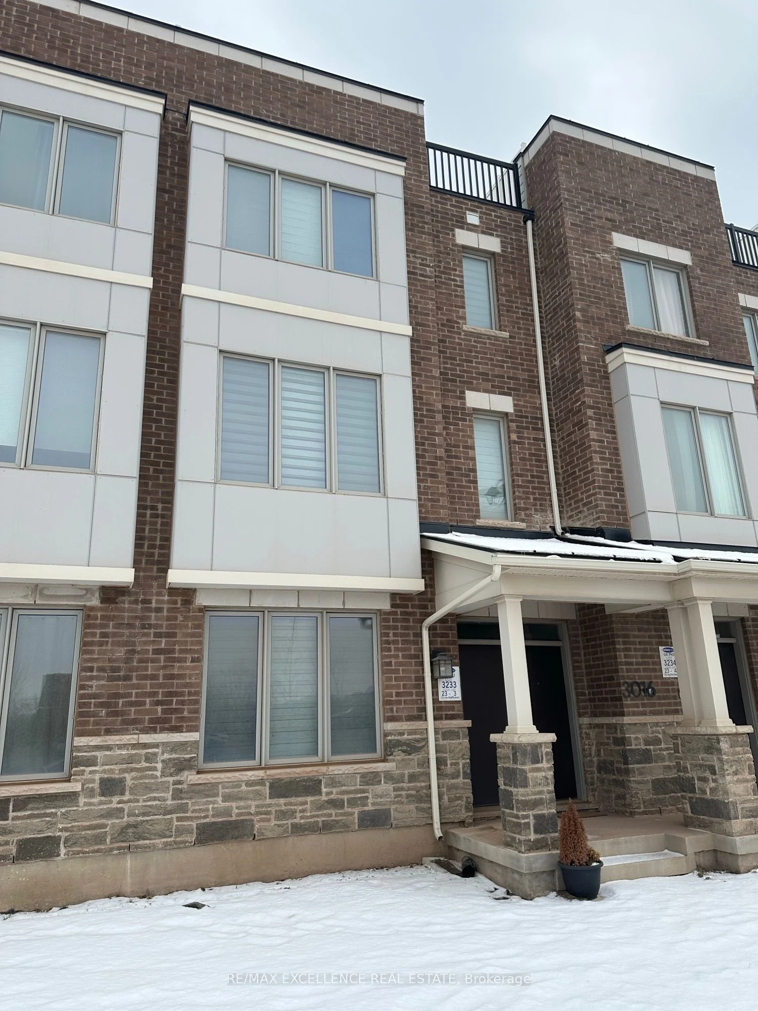 3016 John Mckay Boulevard, Oakville, On L6h 7h5