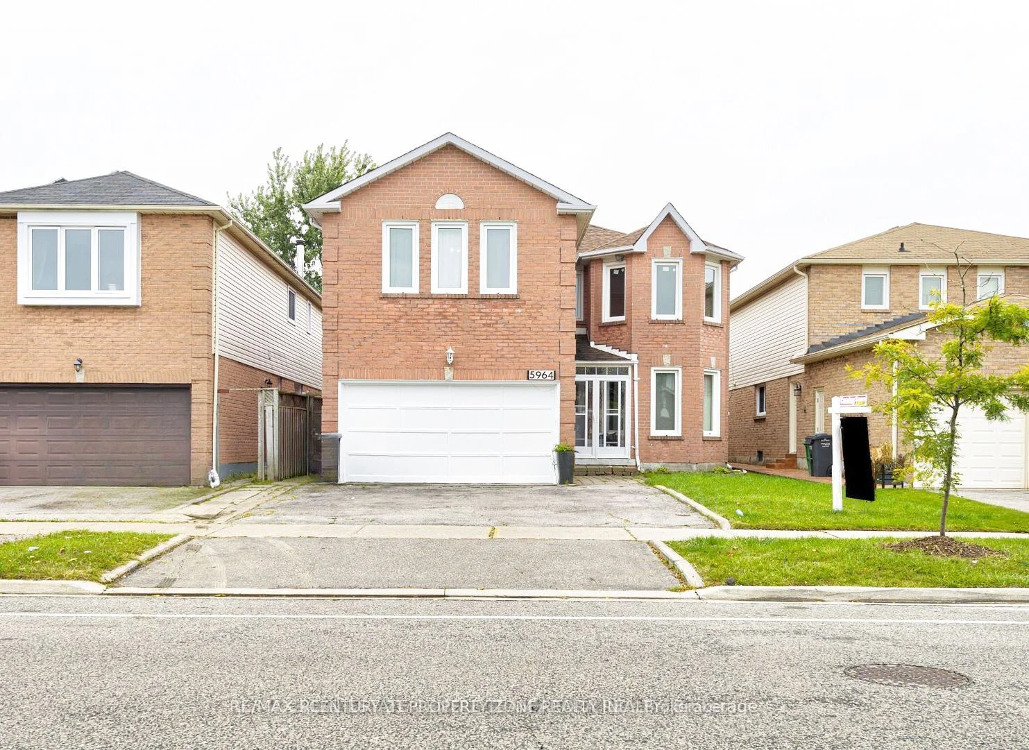 5964 Grossbeak Drive N, Mississauga, On L5n 6b3