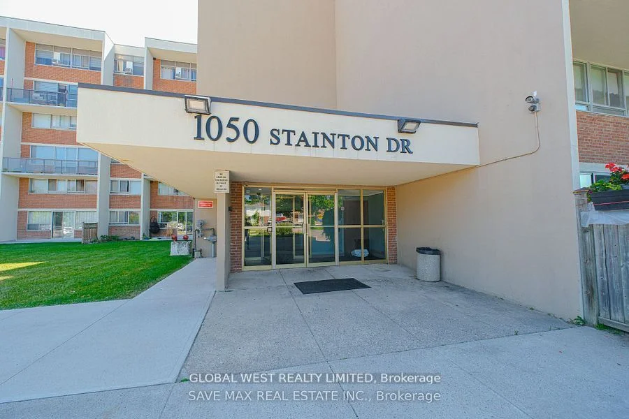 Condo Apartment in Mississauga