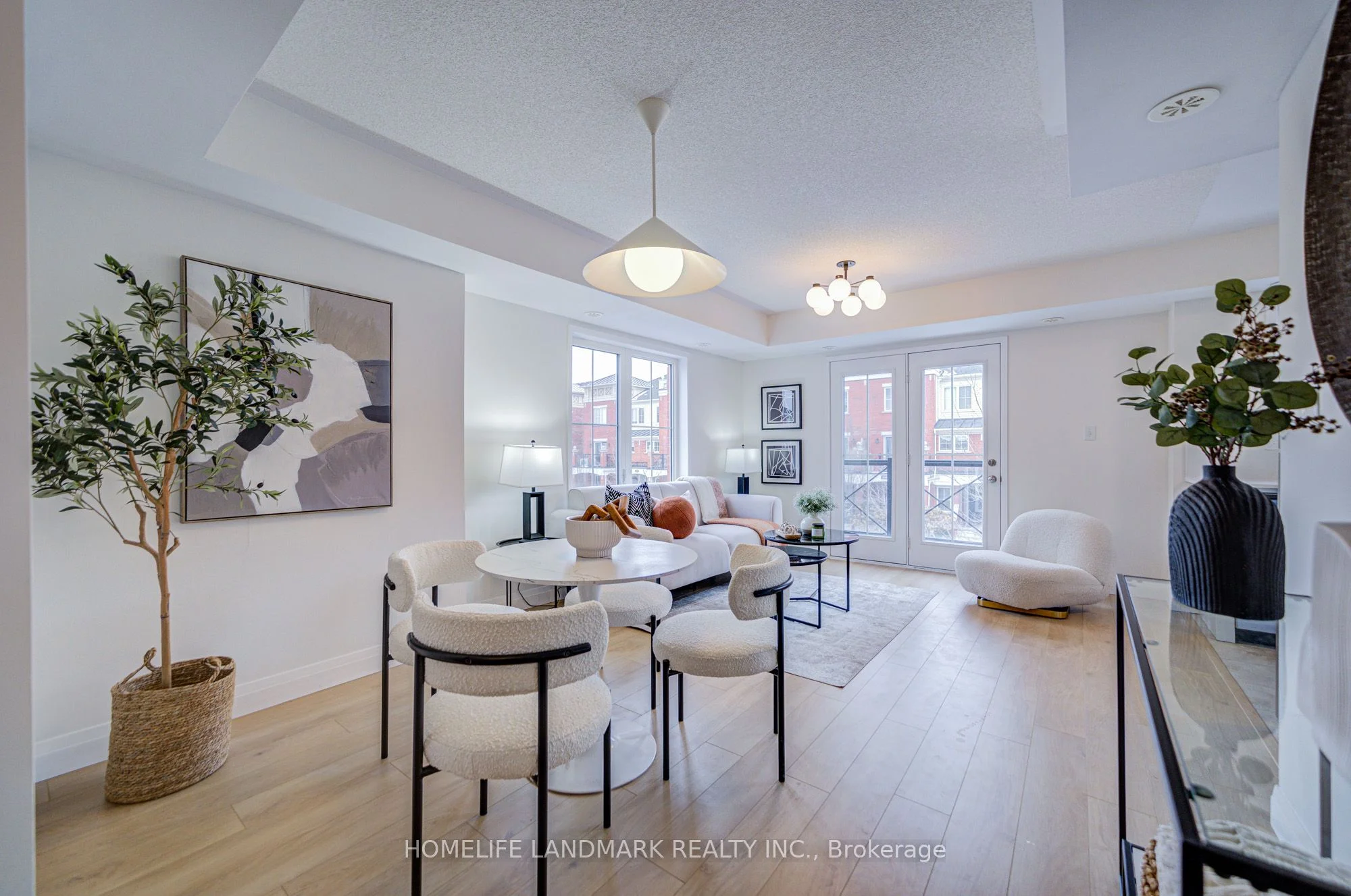 Condo Townhouse in Oakville