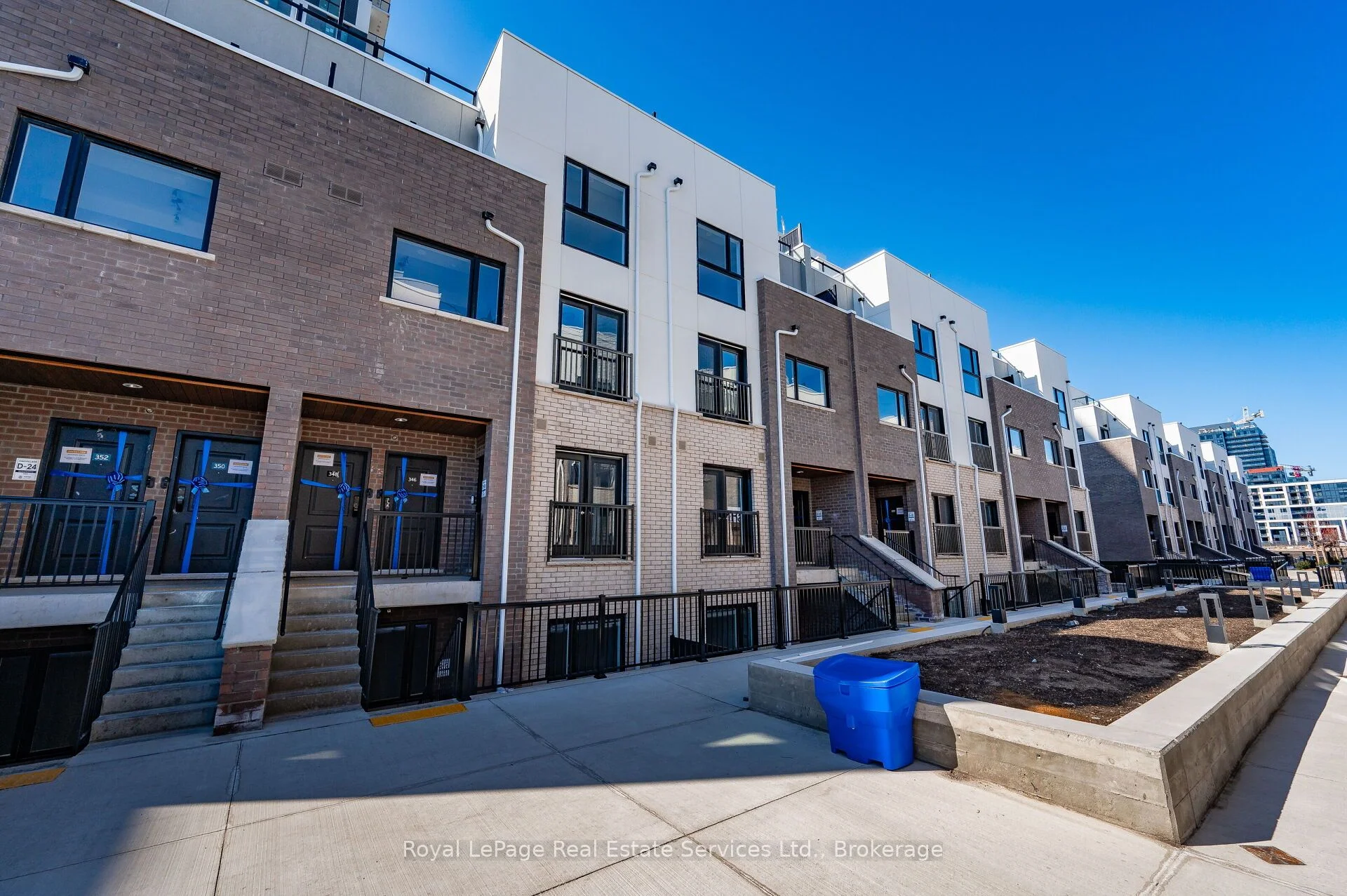 349 Wheat Boom Drive 209, Oakville, On L6h 7x5