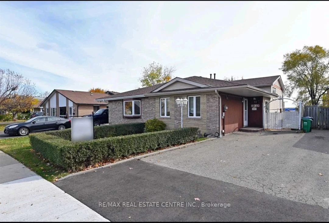 Detached in Brampton