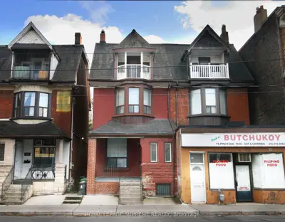 Semi-Detached in Toronto