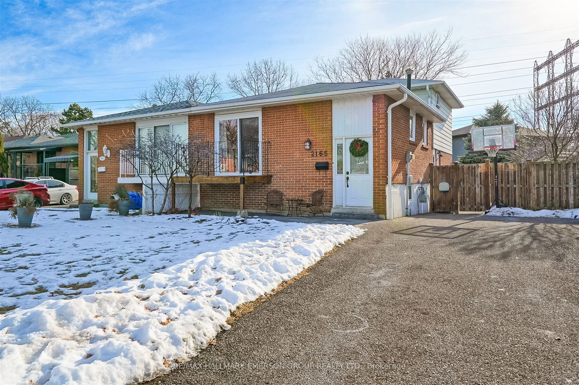 2165 Stir Crescent, Mississauga, On L4y 3v2